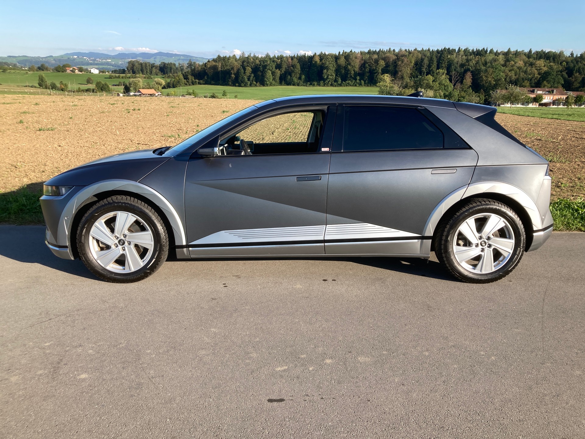 HYUNDAI Ioniq 5 77kWh Vertex 4WD-image-4