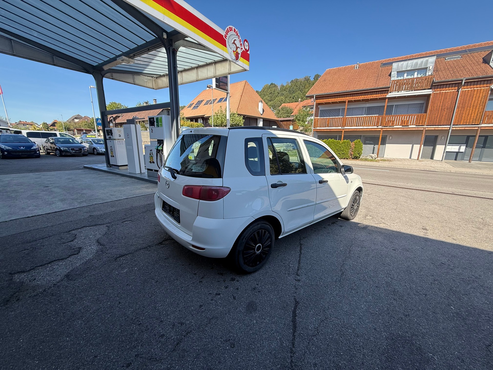 MAZDA 2 1.25i 16V Confort-image-2