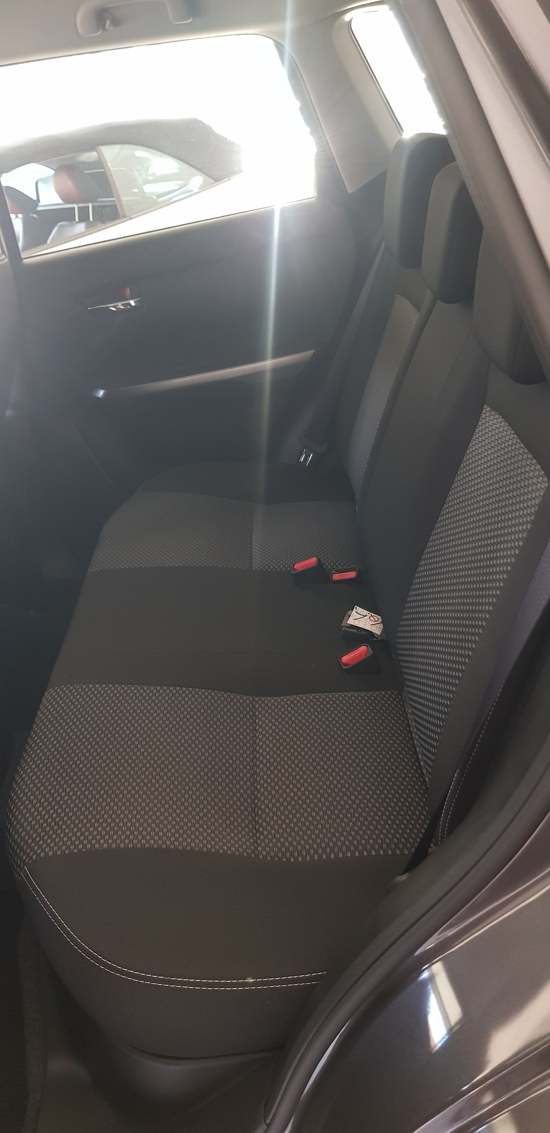 SUZUKI Vitara 1.4 Boosterjet Compact + 4x4 Hybrid-image-10