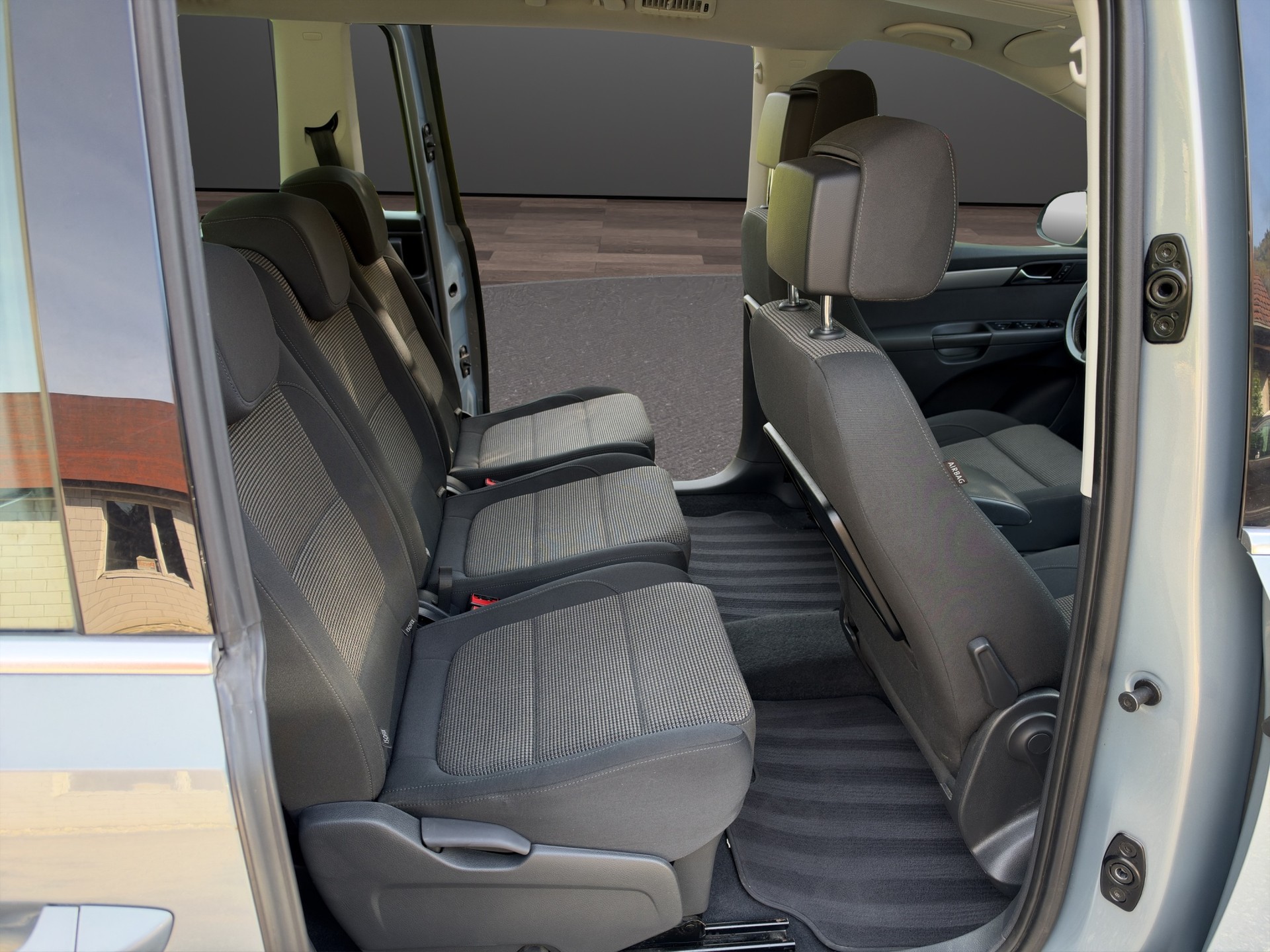 VW Sharan 2.0 TDI BMT Comfortline 4Motion-image-10