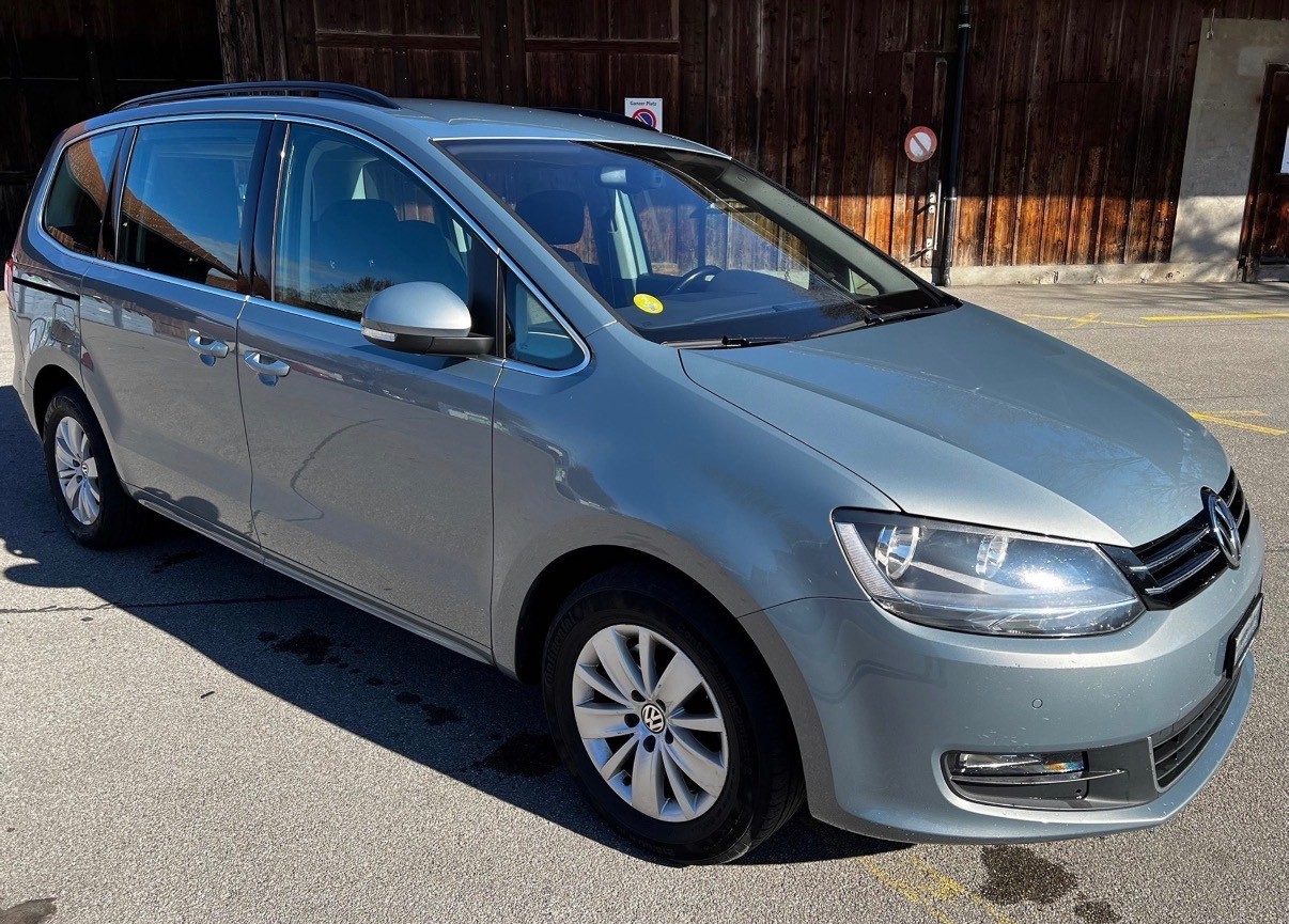 VW Sharan 2.0 TDI BMT Comfortline 4Motion-image-0