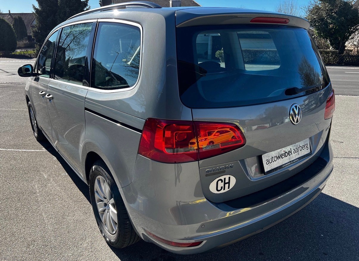 VW Sharan 2.0 TDI BMT Comfortline 4Motion-image-7