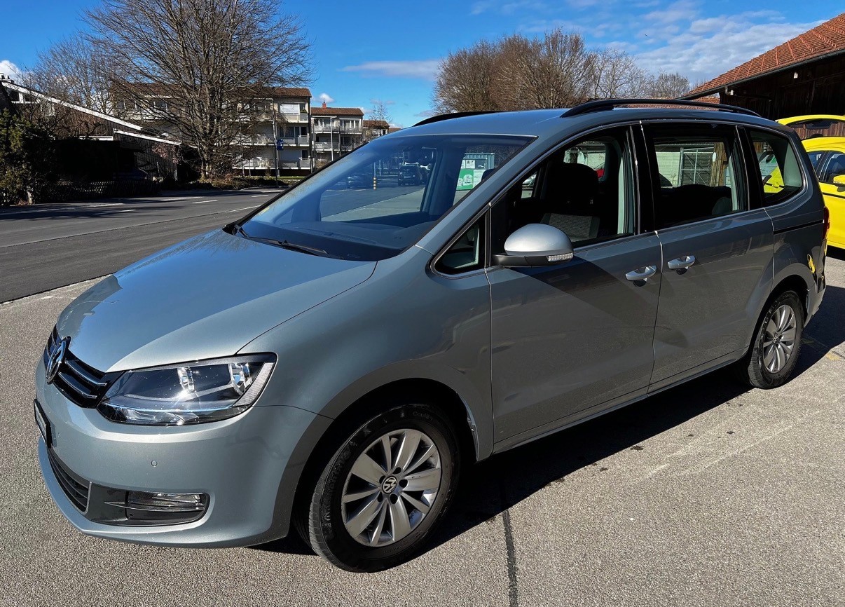 VW Sharan 2.0 TDI BMT Comfortline 4Motion-image-1
