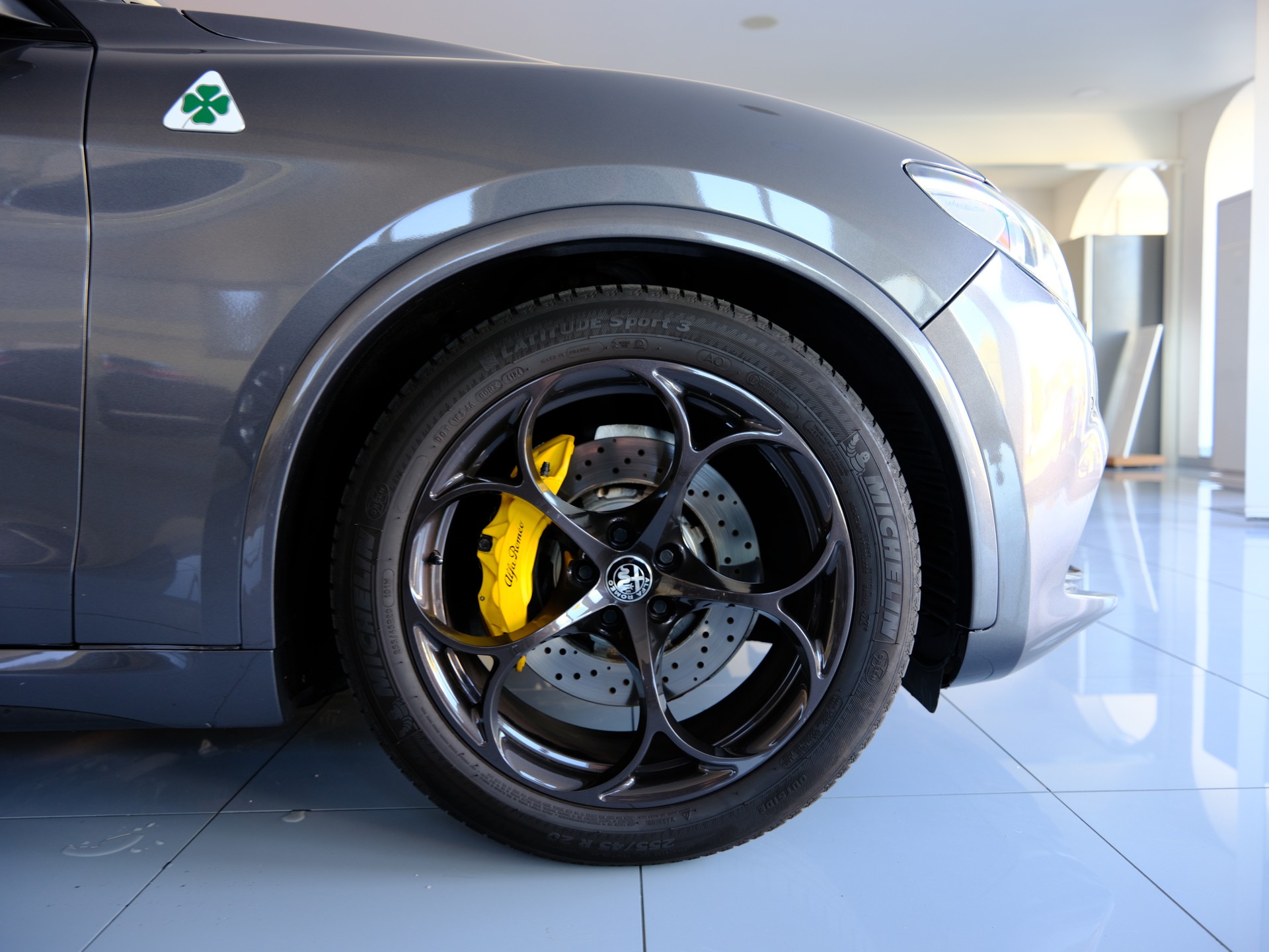 ALFA ROMEO Stelvio 2.9 V6 Quadrifoglio Q4 Automatic *SITZHEIZUNG* *RÜCKFAHRKAMERA*-image-9
