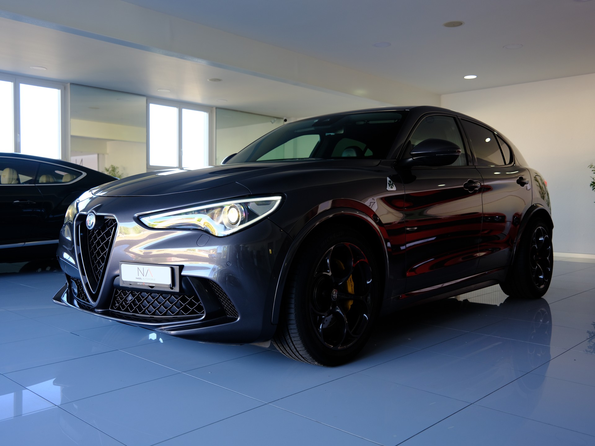 ALFA ROMEO Stelvio 2.9 V6 Quadrifoglio Q4 Automatic *SITZHEIZUNG* *RÜCKFAHRKAMERA*-image-3