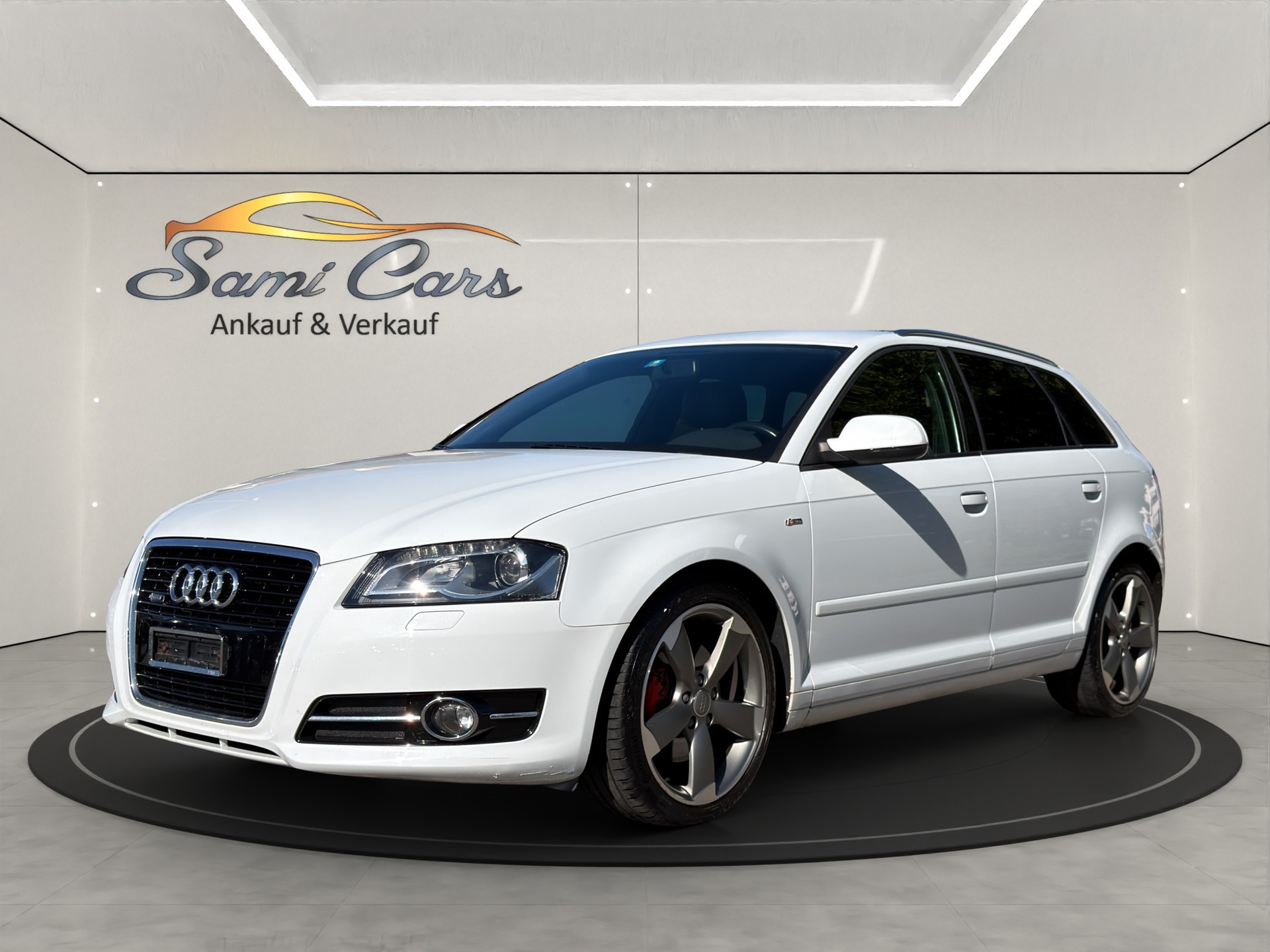 AUDI A3 Sportback 2.0 TFSI Ambition quattro S-tronic-image-1