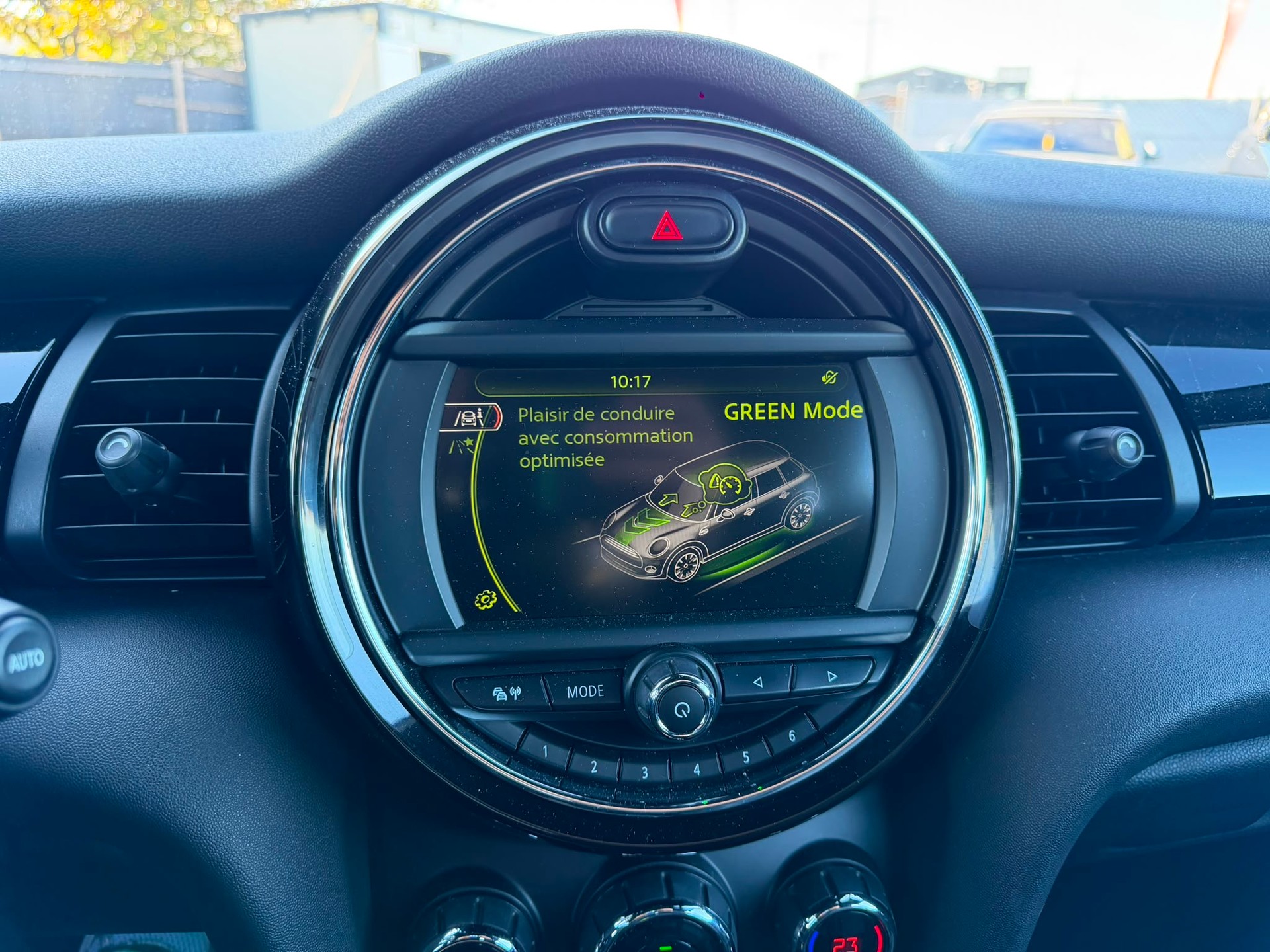 MINI Cooper Classic Edition Steptronic GARANTIE 2 ans 🇨🇭-image-16