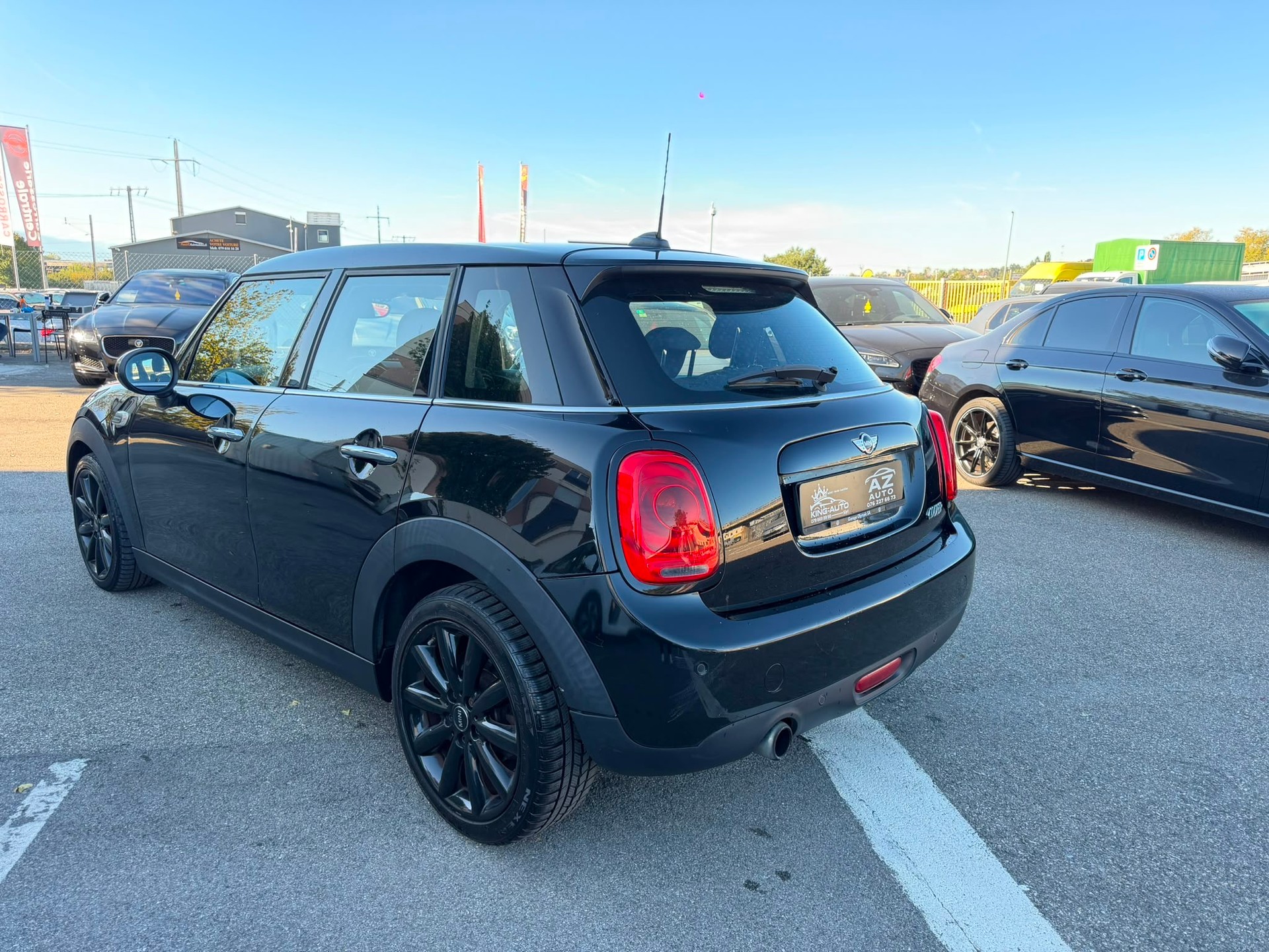 MINI Cooper Classic Edition Steptronic GARANTIE 2 ans 🇨🇭-image-3