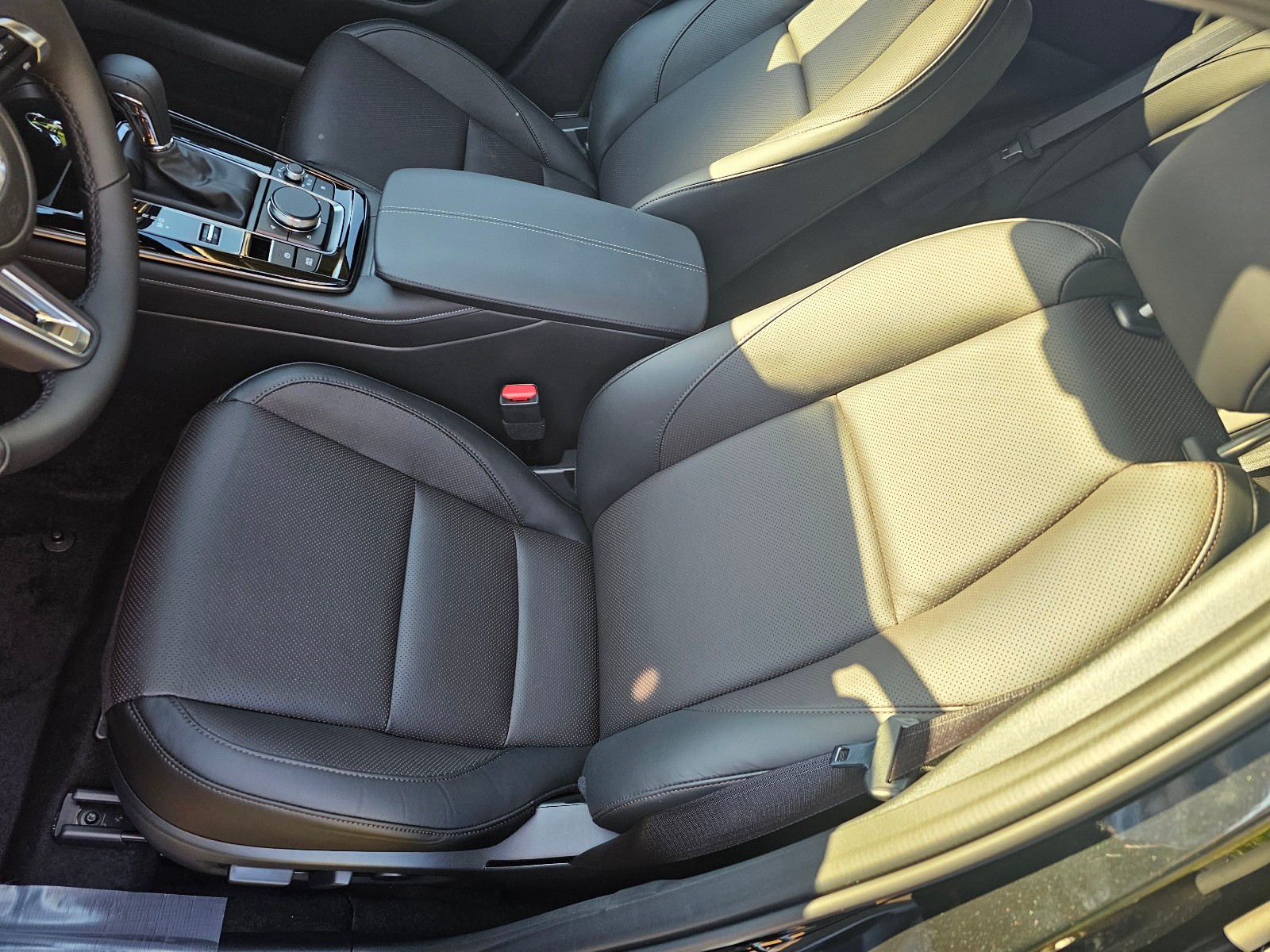 MAZDA CX-30 2.0 186 Homura Plus AWD-image-9