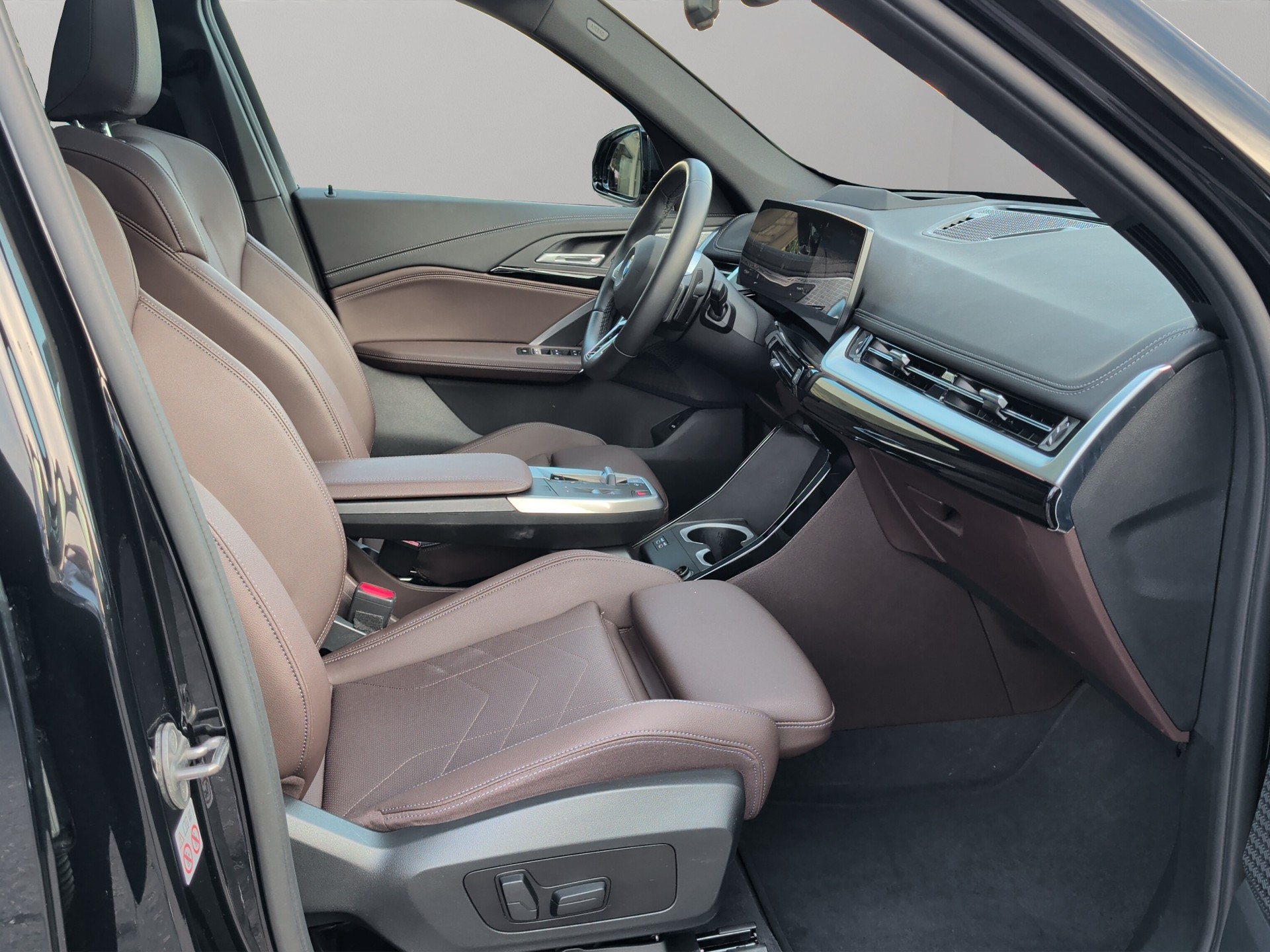 BMW X1 xDrive 23d 48V M Sport-image-20