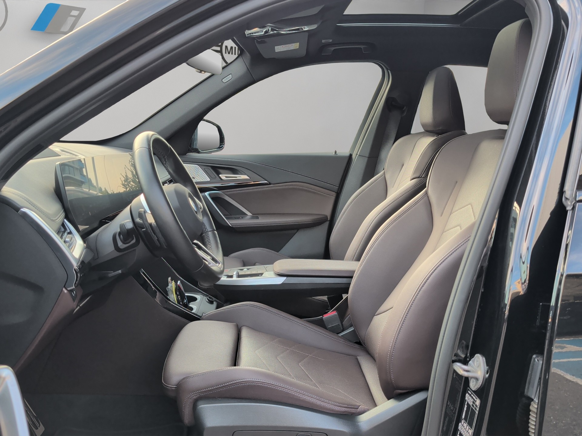 BMW X1 xDrive 23d 48V M Sport-image-10