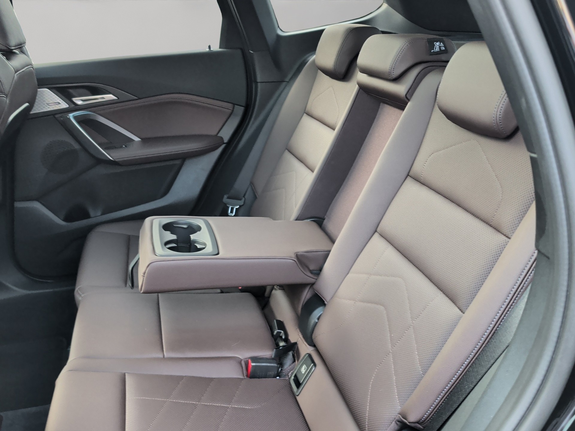 BMW X1 xDrive 23d 48V M Sport-image-21