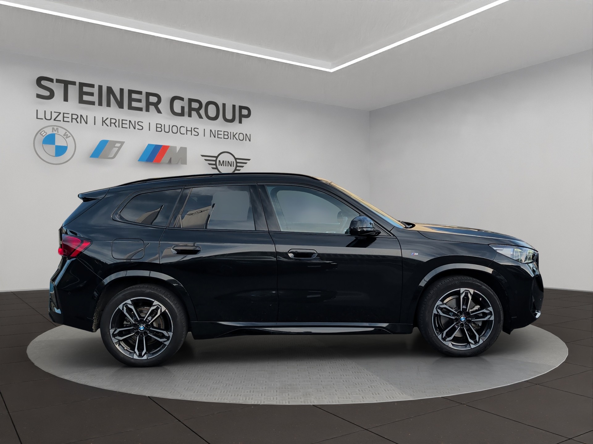 BMW X1 xDrive 23d 48V M Sport-image-3