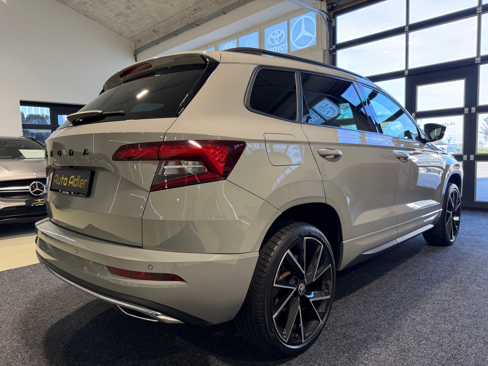 SKODA Karoq 1.5 TSI ACT SportLine DSG-image-7
