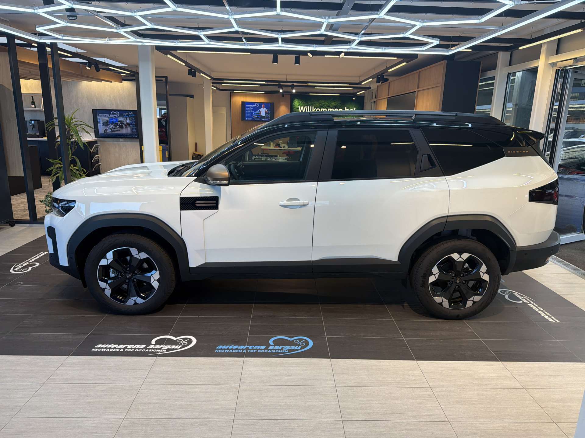 DACIA Bigster HEV 155 Extreme Automat-image-13