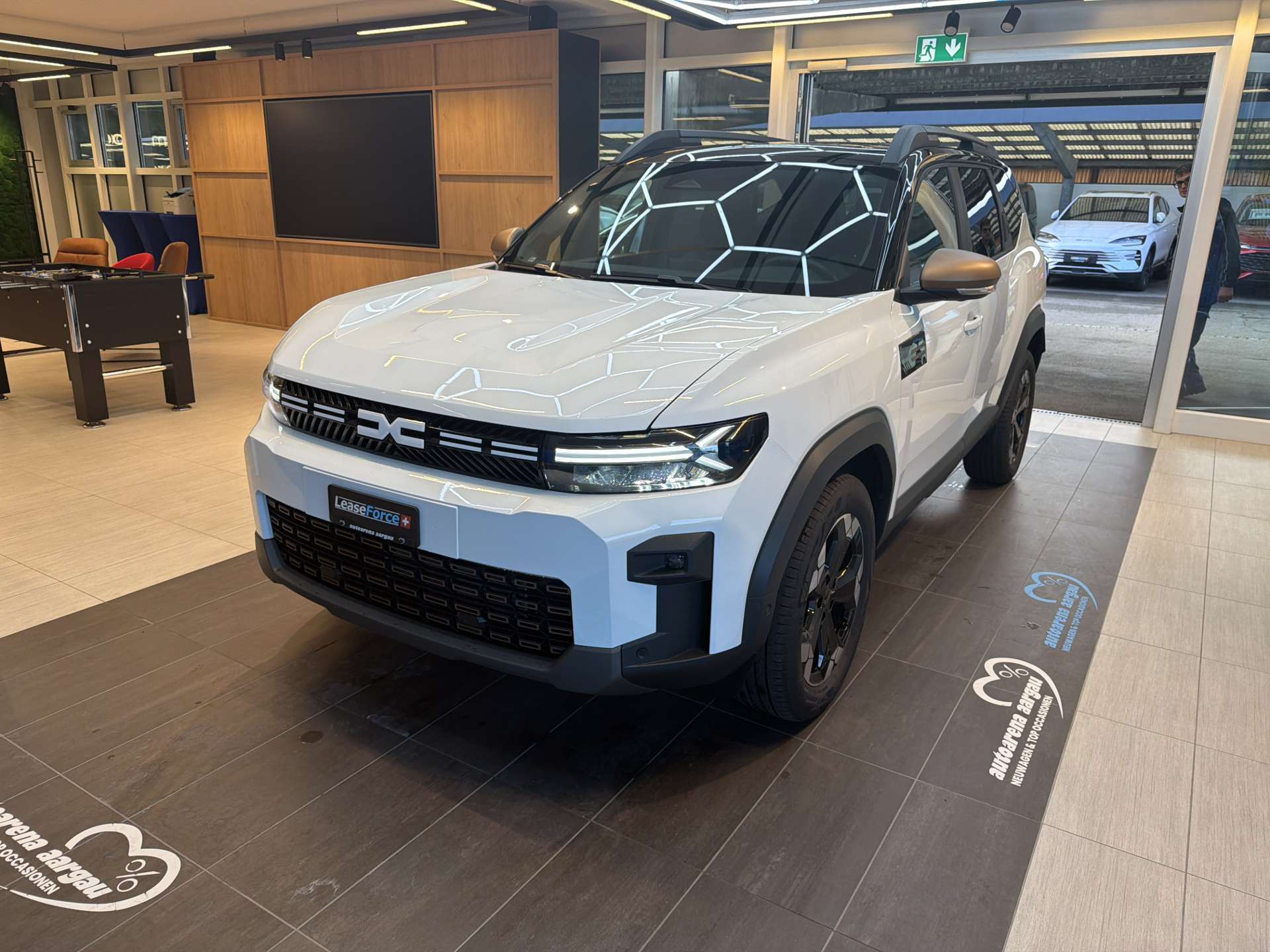 DACIA Bigster HEV 155 Extreme Automat-image-0
