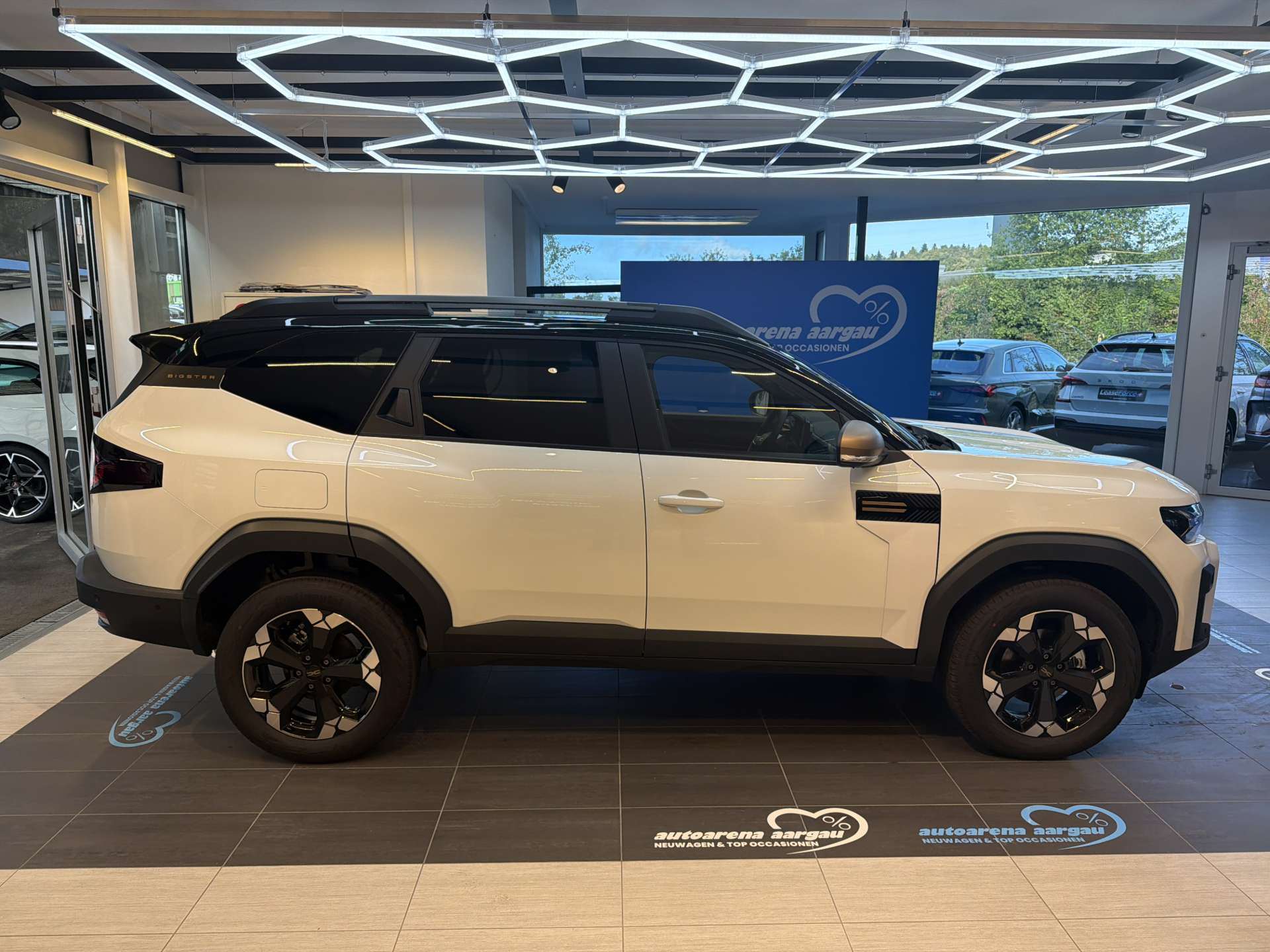 DACIA Bigster HEV 155 Extreme Automat-image-11