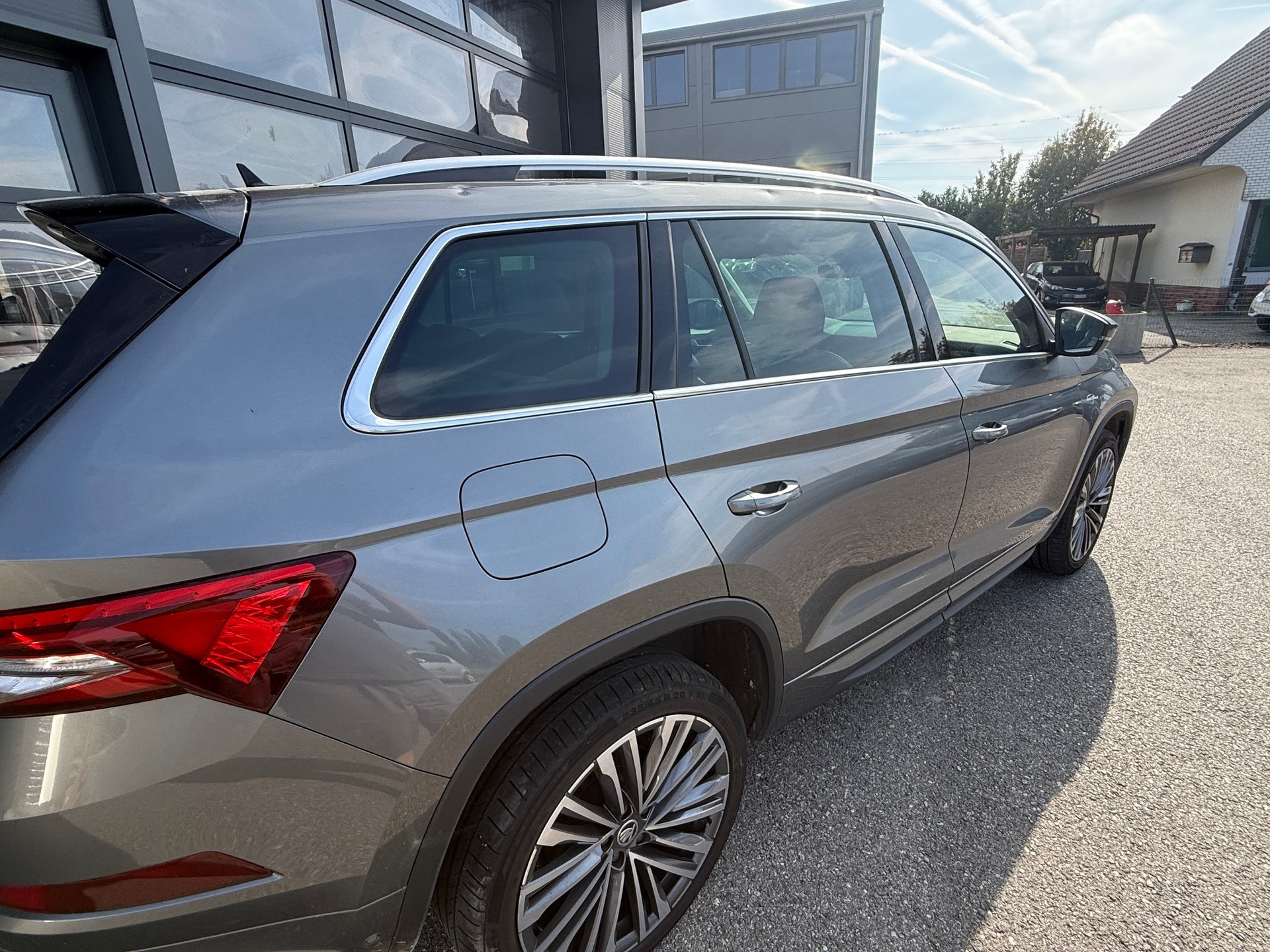 SKODA Kodiaq 2.0 TDI CR L&K 4x4 DSG-image-7