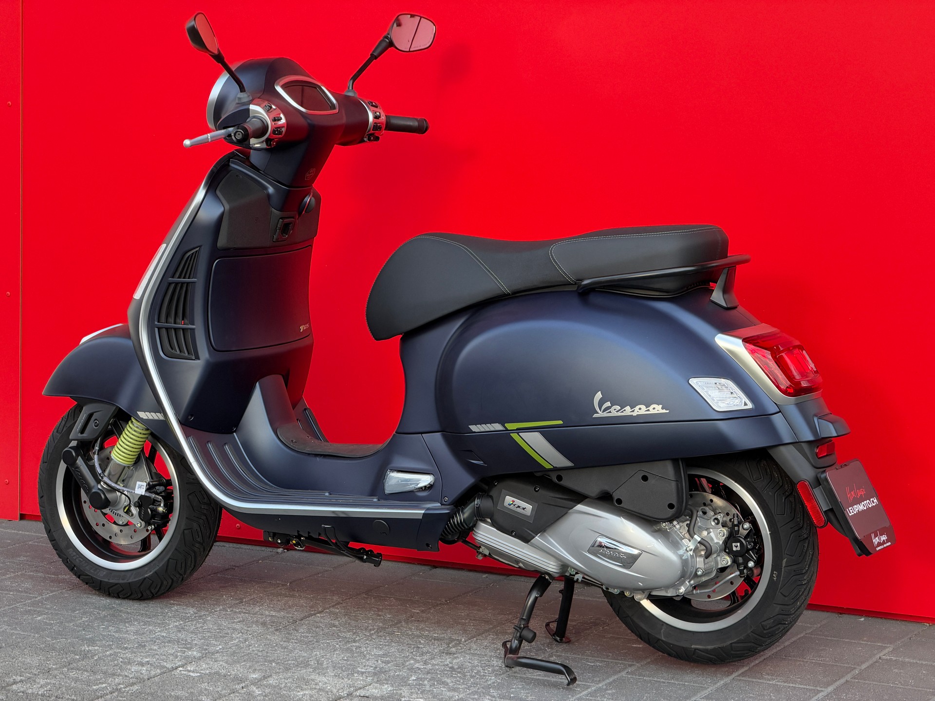 PIAGGIO Vespa GTS 125 Super Tech RST Euro 5+-image-10