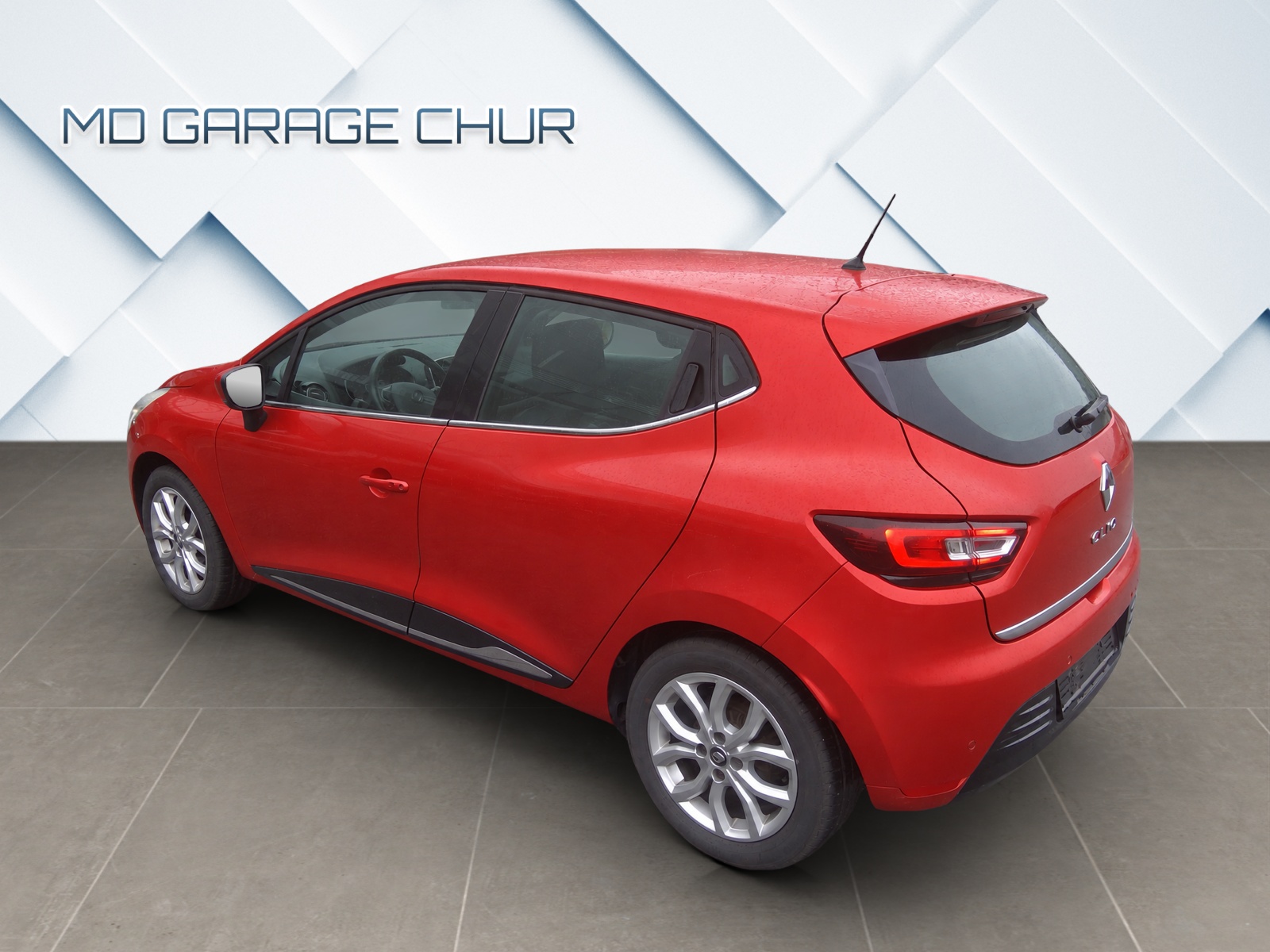 RENAULT Clio 1.2 16V T Intens-image-5
