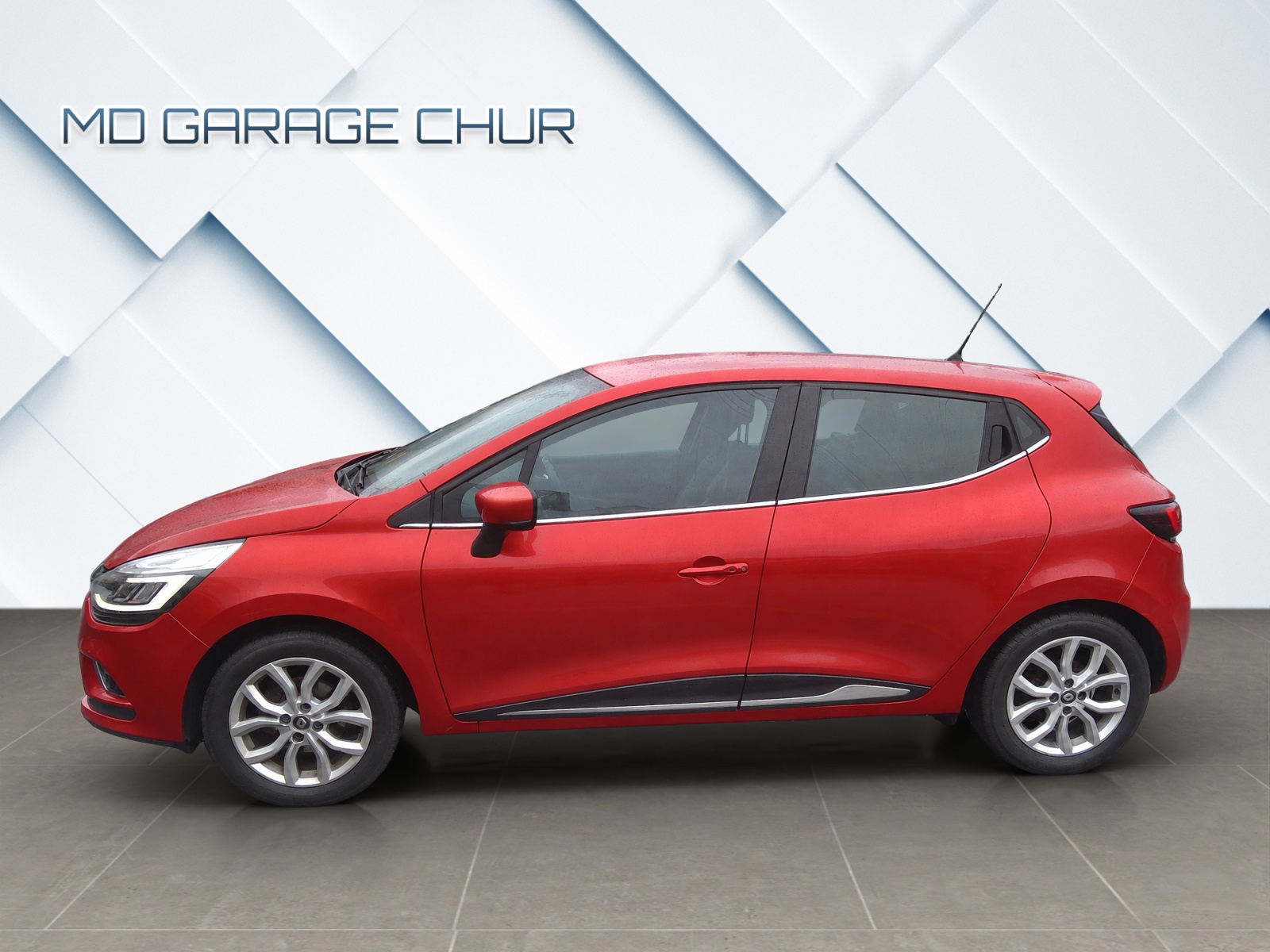 RENAULT Clio 1.2 16V T Intens-image-2