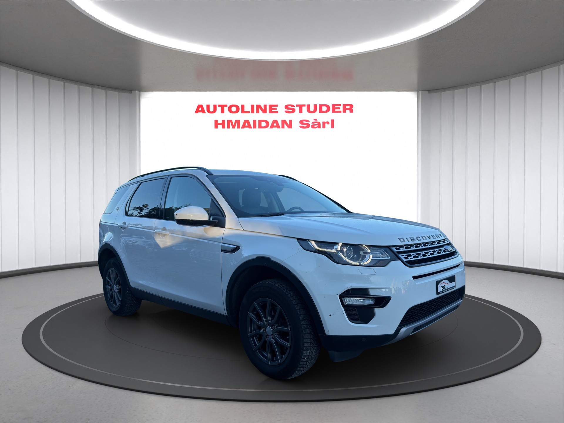 LAND ROVER Discovery Sport 2.0 TD4 HSE Luxury AT9-image-2