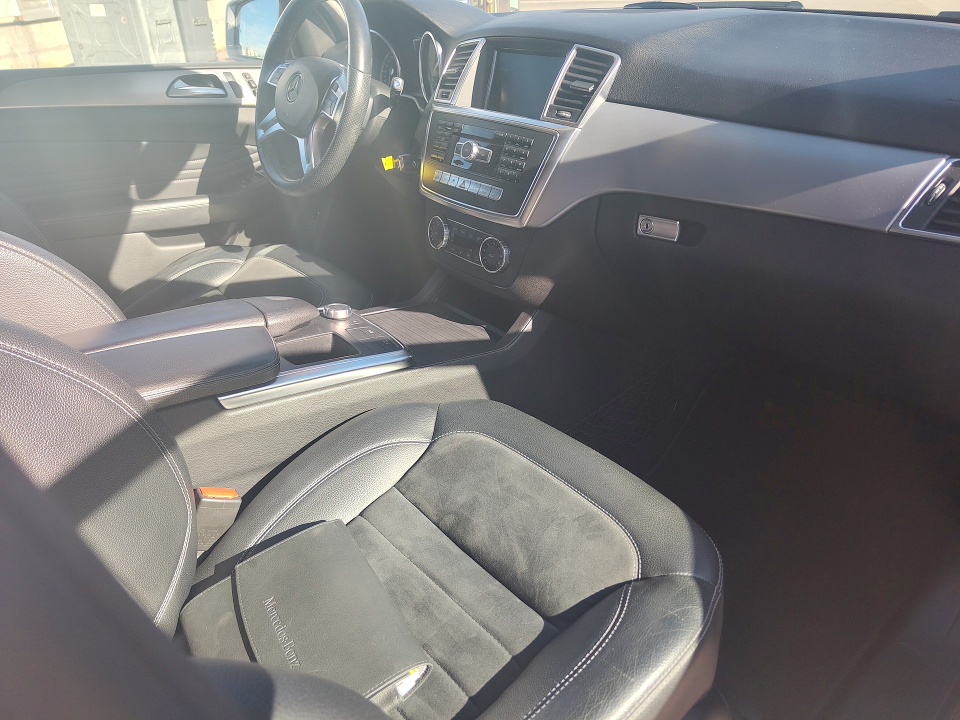 MERCEDES-BENZ ML 350 4Matic 7G-Tronic-image-6