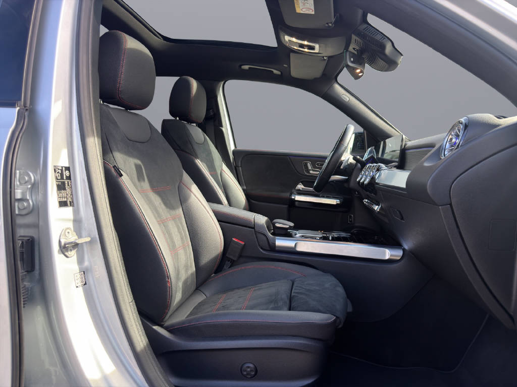 MERCEDES-BENZ GLB 250 AMG Line 4matic-image-15