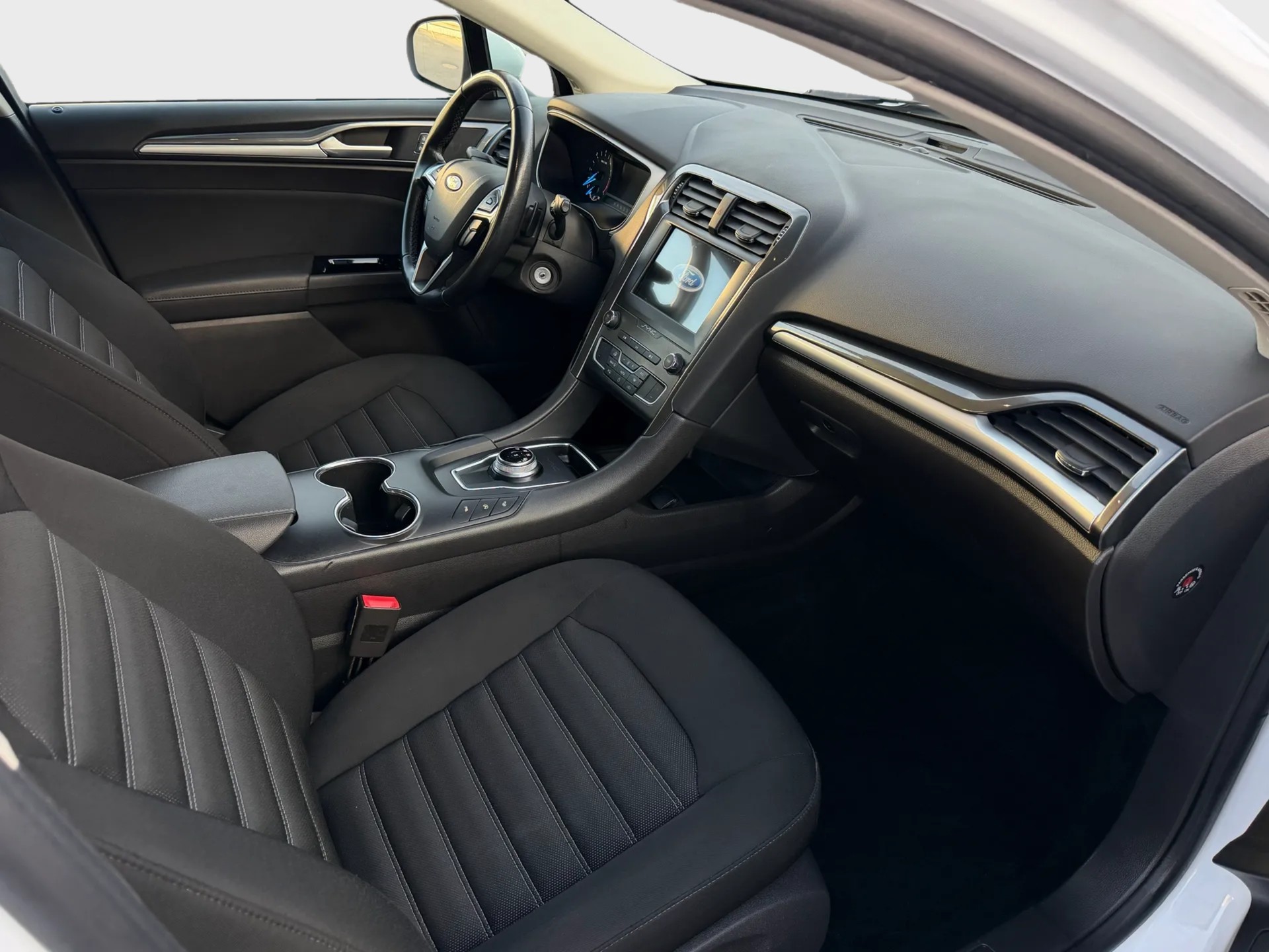FORD Mondeo 2.0 TDCi ST-Line Automatik-image-11