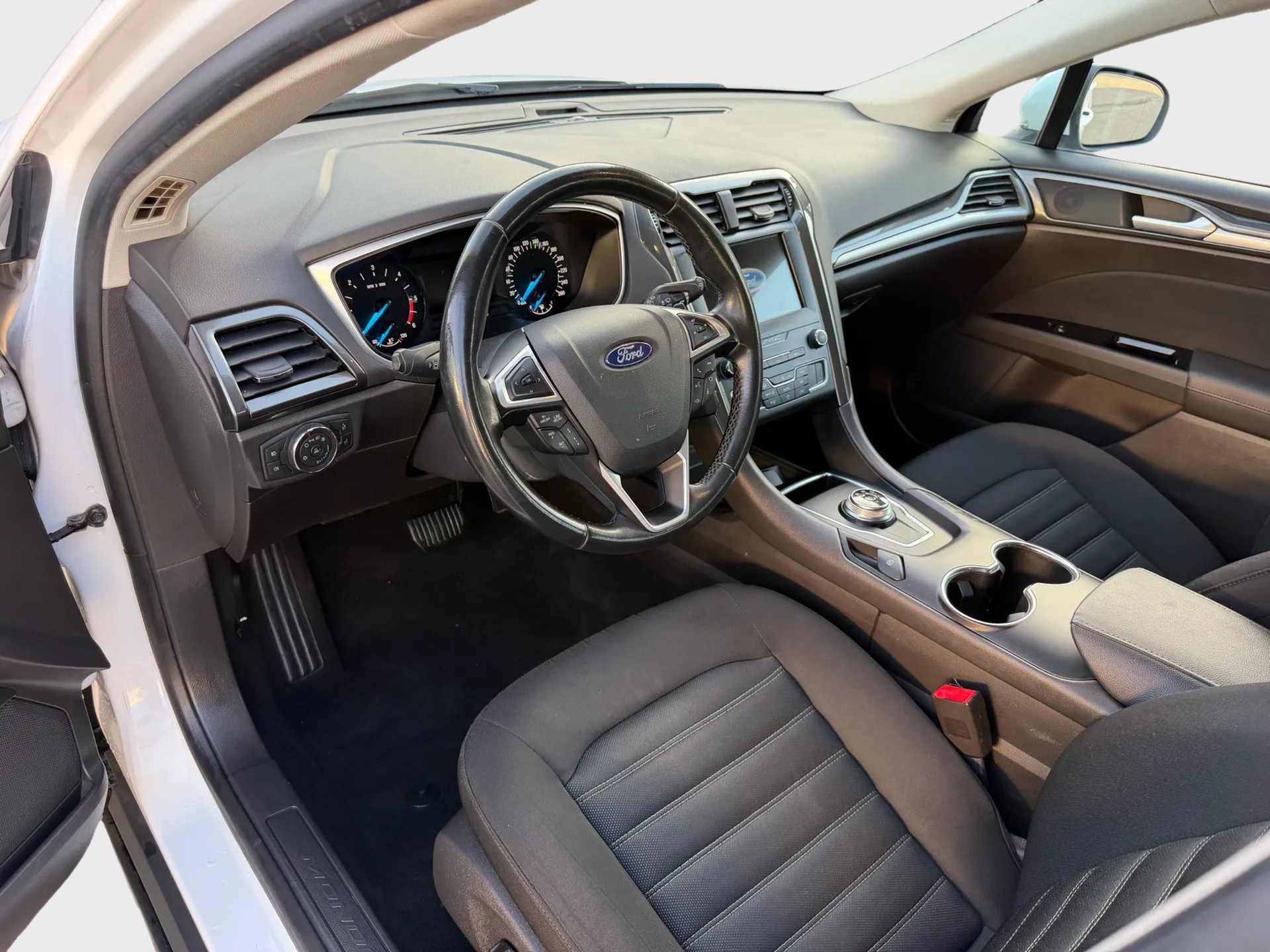 FORD Mondeo 2.0 TDCi ST-Line Automatik-image-9