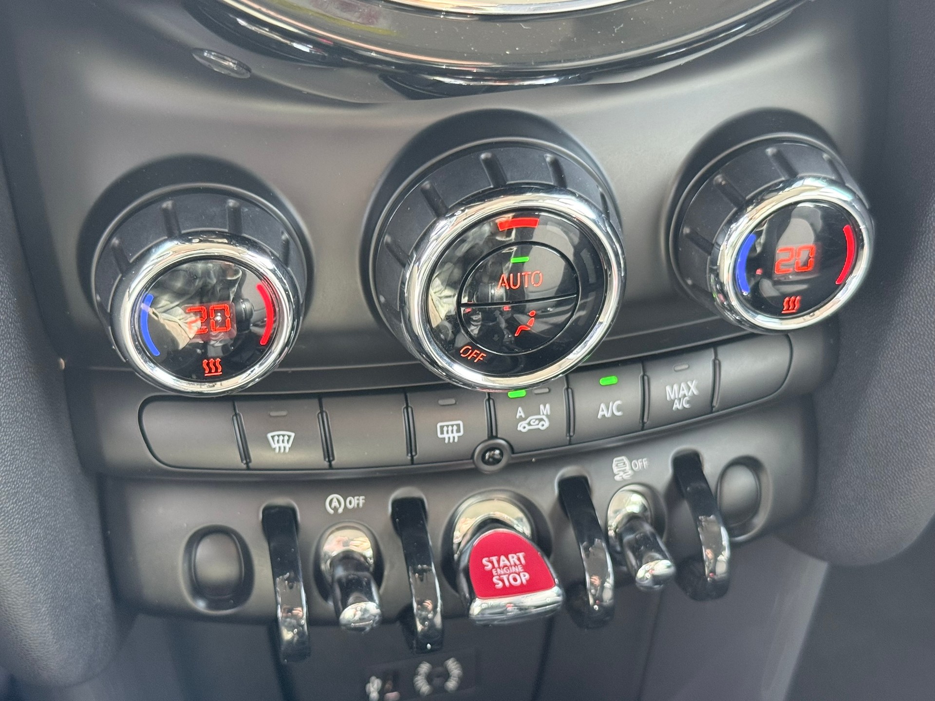 MINI Cooper-image-12