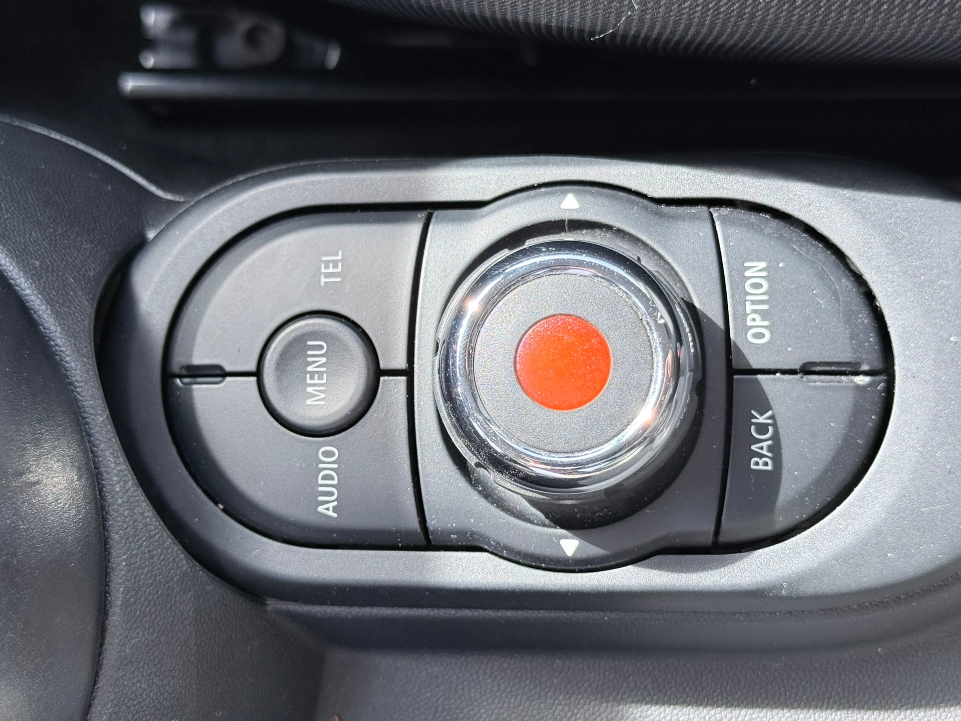 MINI Cooper-image-15
