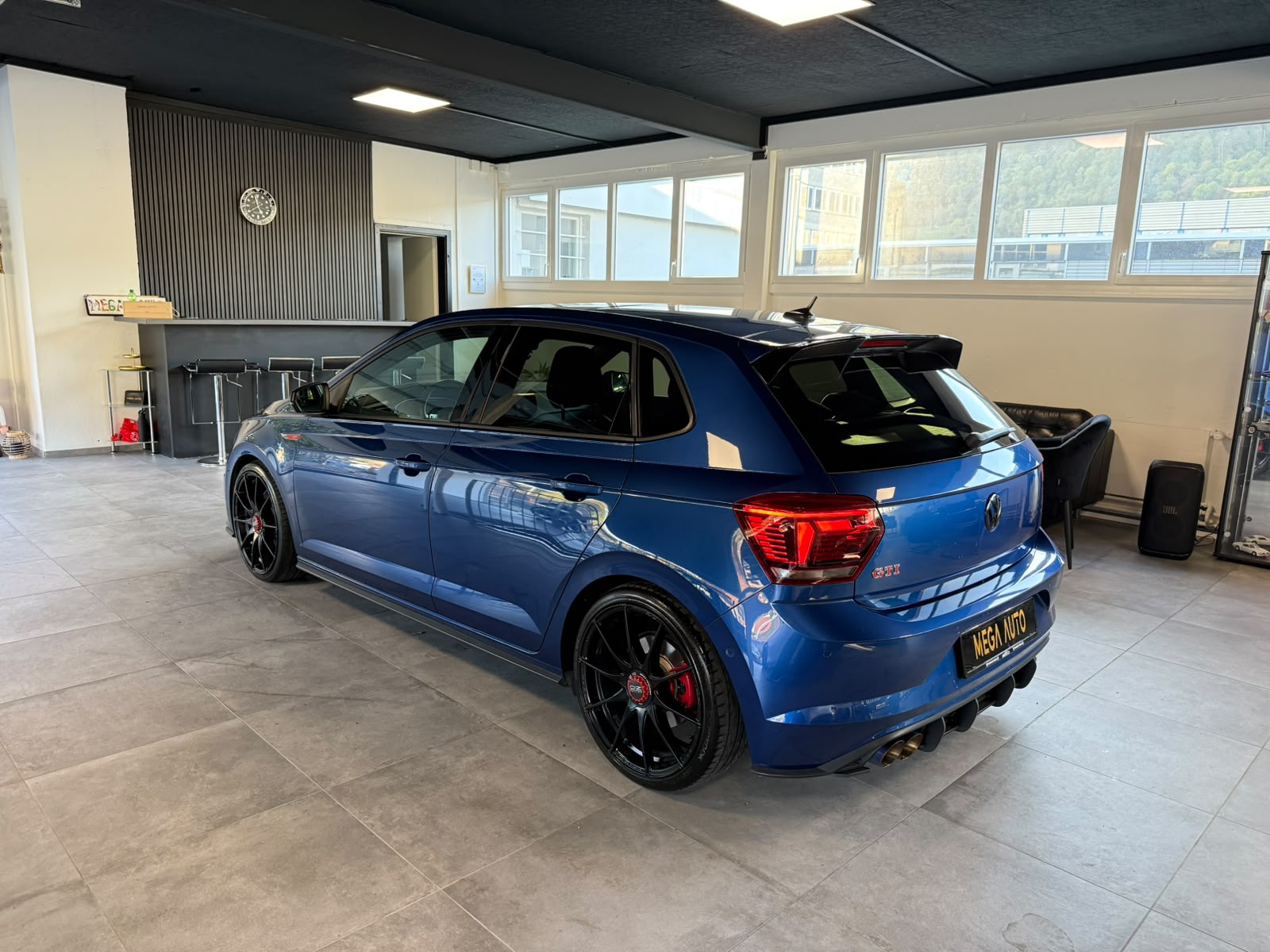 VW Polo 2.0 TSI GTI DSG-image-6