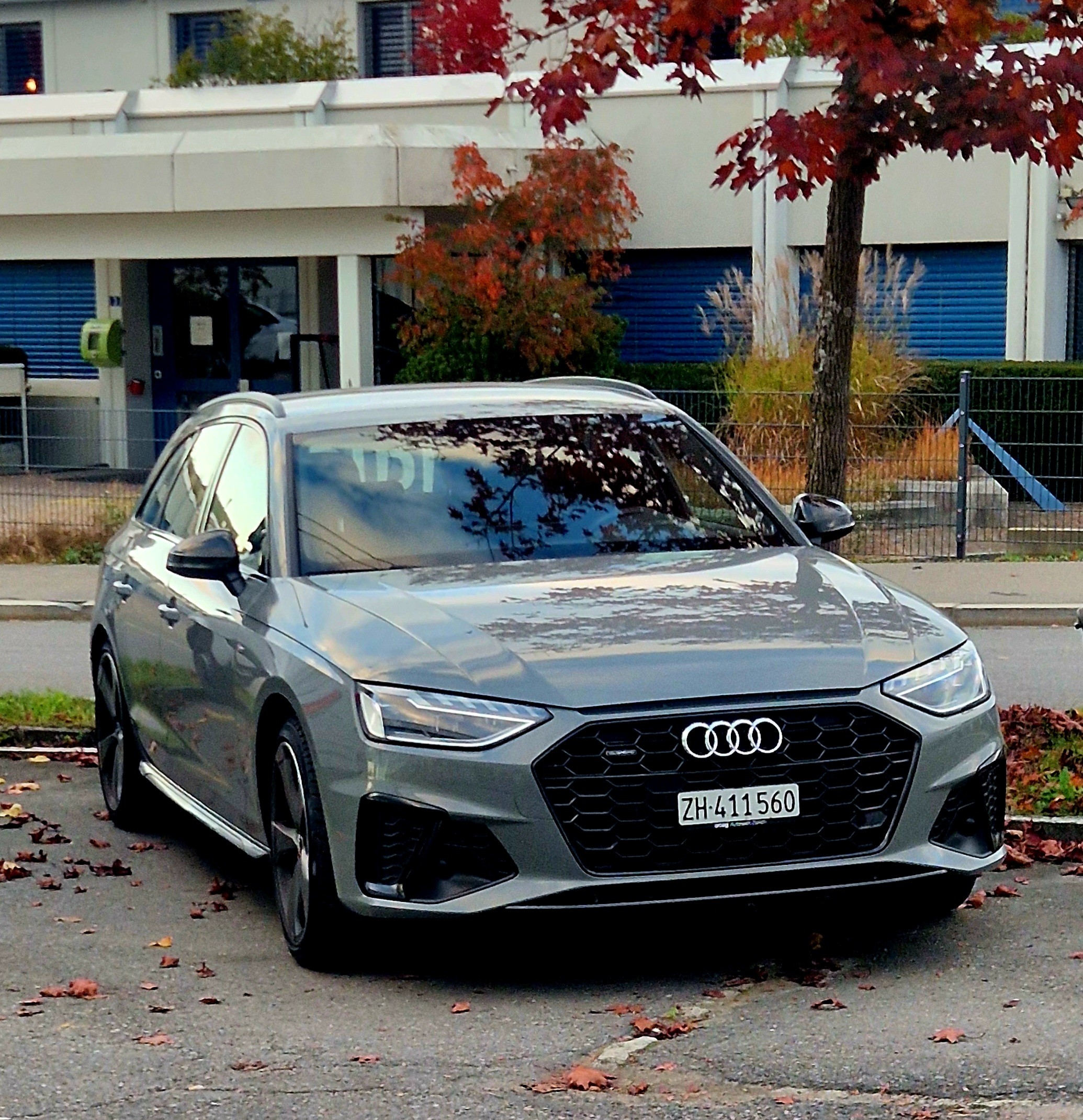 Car photo