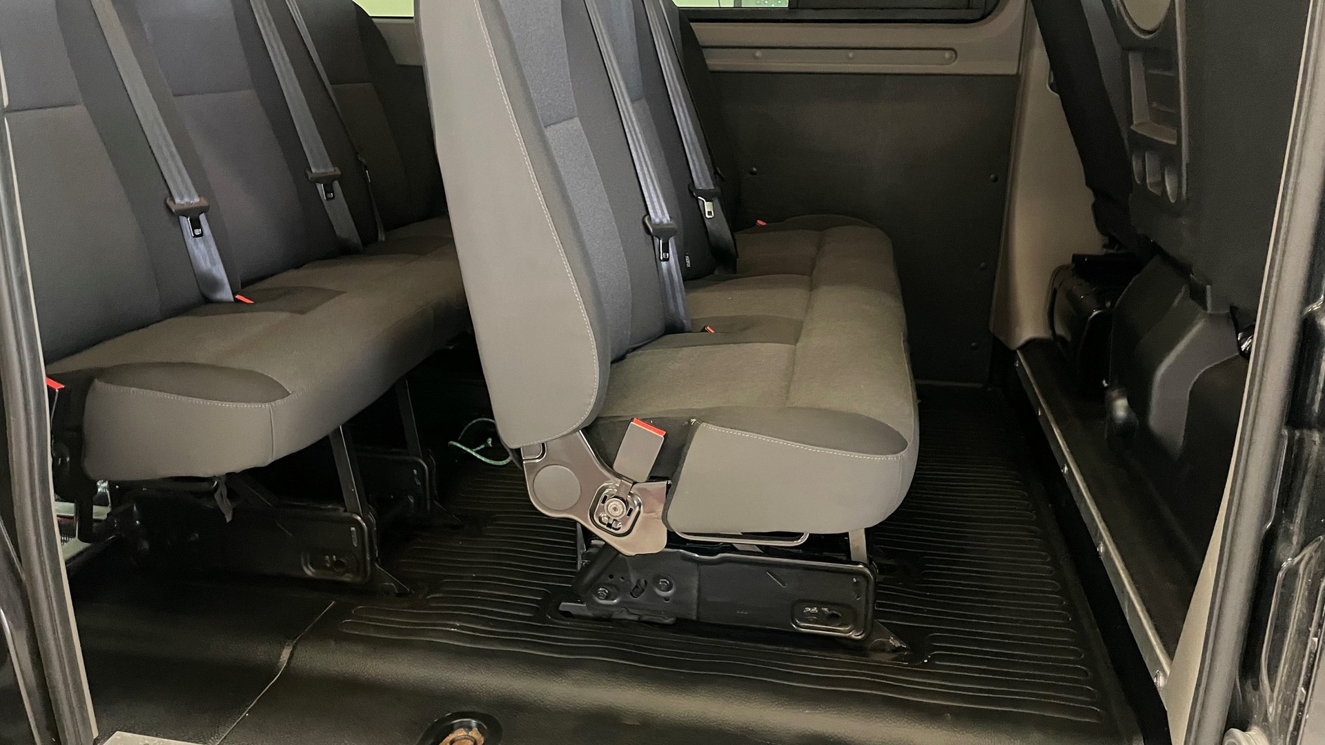RENAULT MASTER Limousine Spezial-image-2