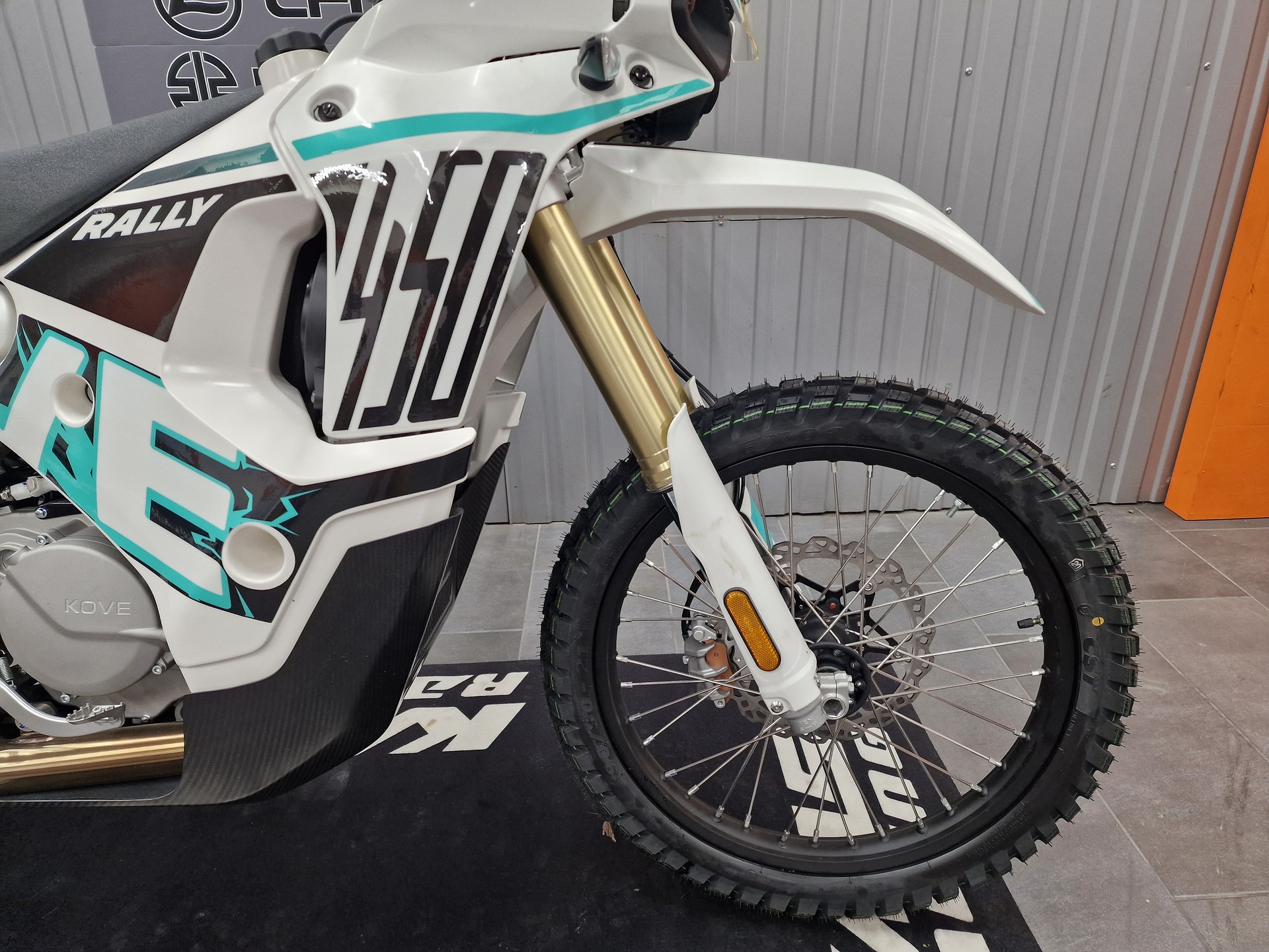 KOVE 450 Rally-showroom-element-2