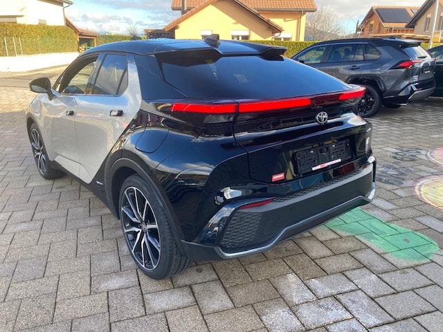 TOYOTA C-HR 2.0 HSD CVT GR Sport Premiere 4WD-image-7