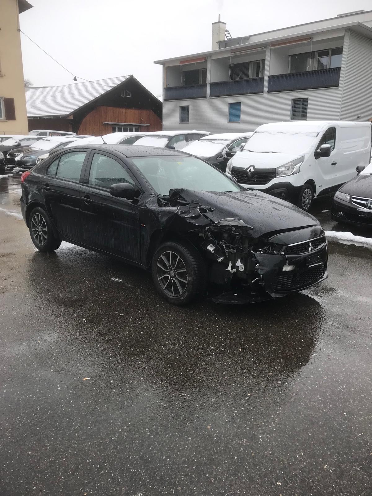 MITSUBISHI Lancer Sportback 1.6 Pure-image-1