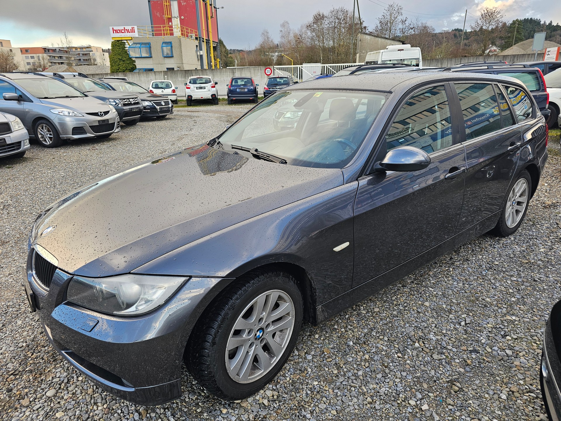BMW 320i Touring Access Steptronic-image-0