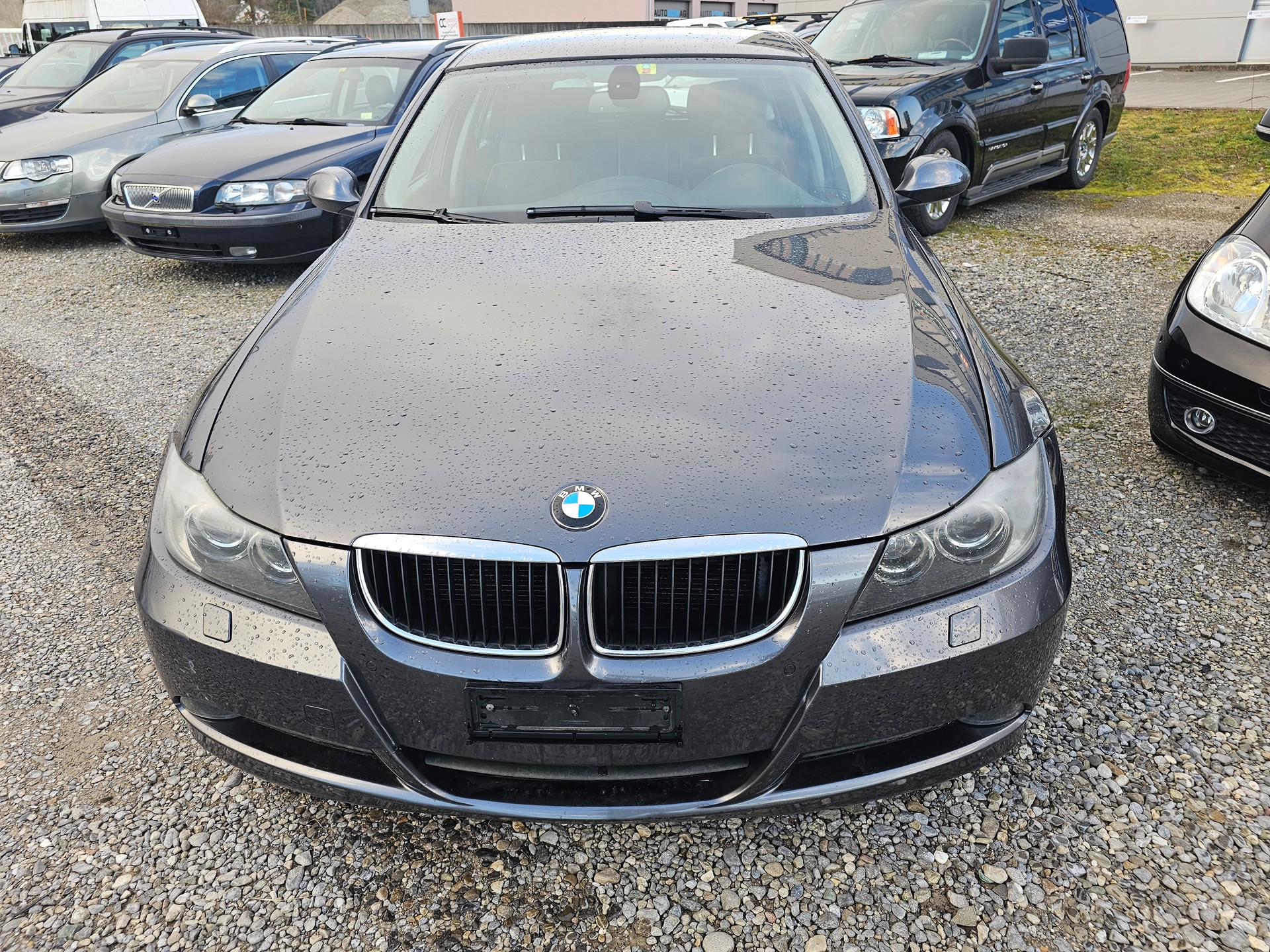 BMW 320i Touring Access Steptronic-image-2