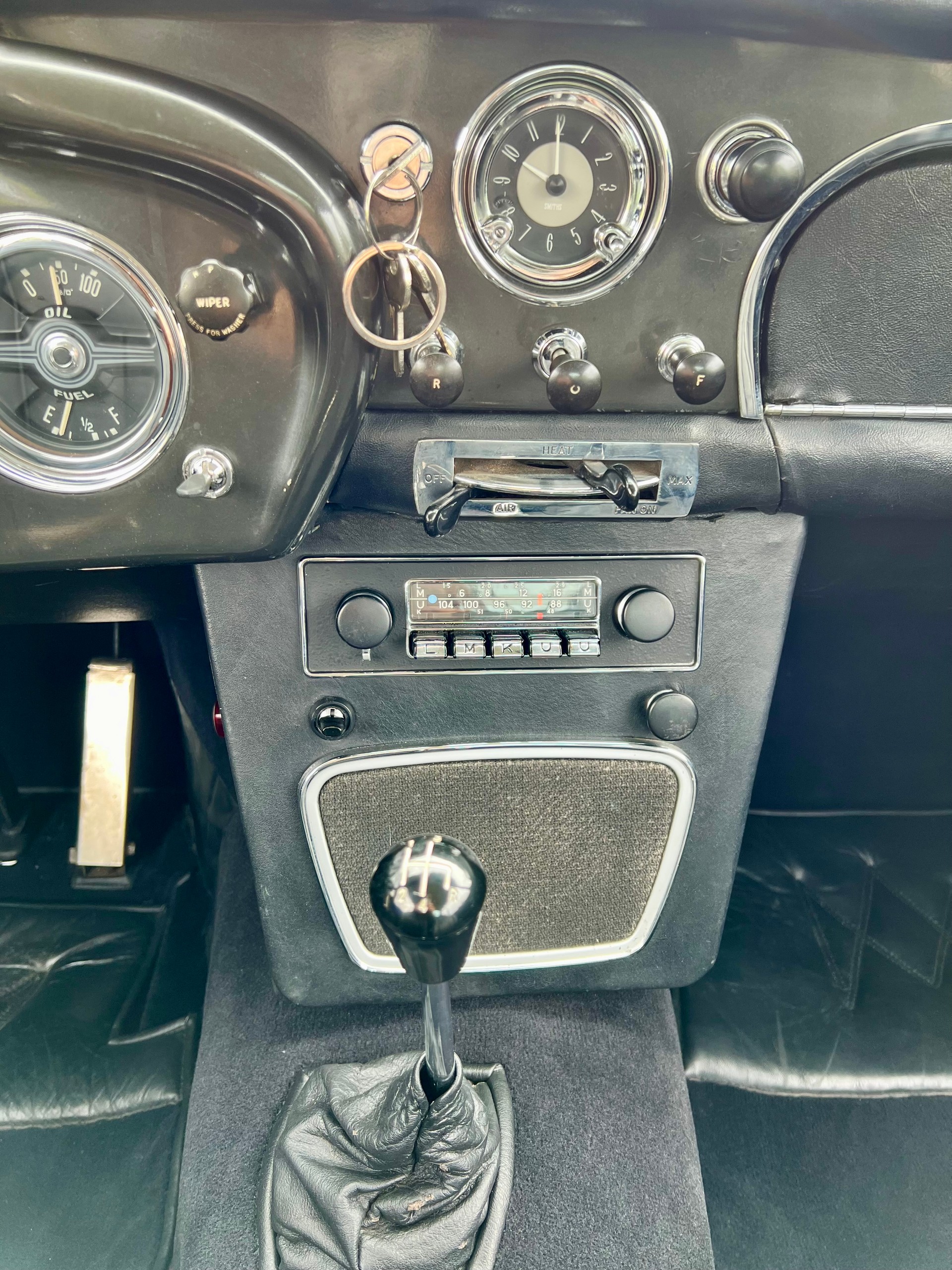 ASTON MARTIN DB4 Superleggera Serie 1-image-16