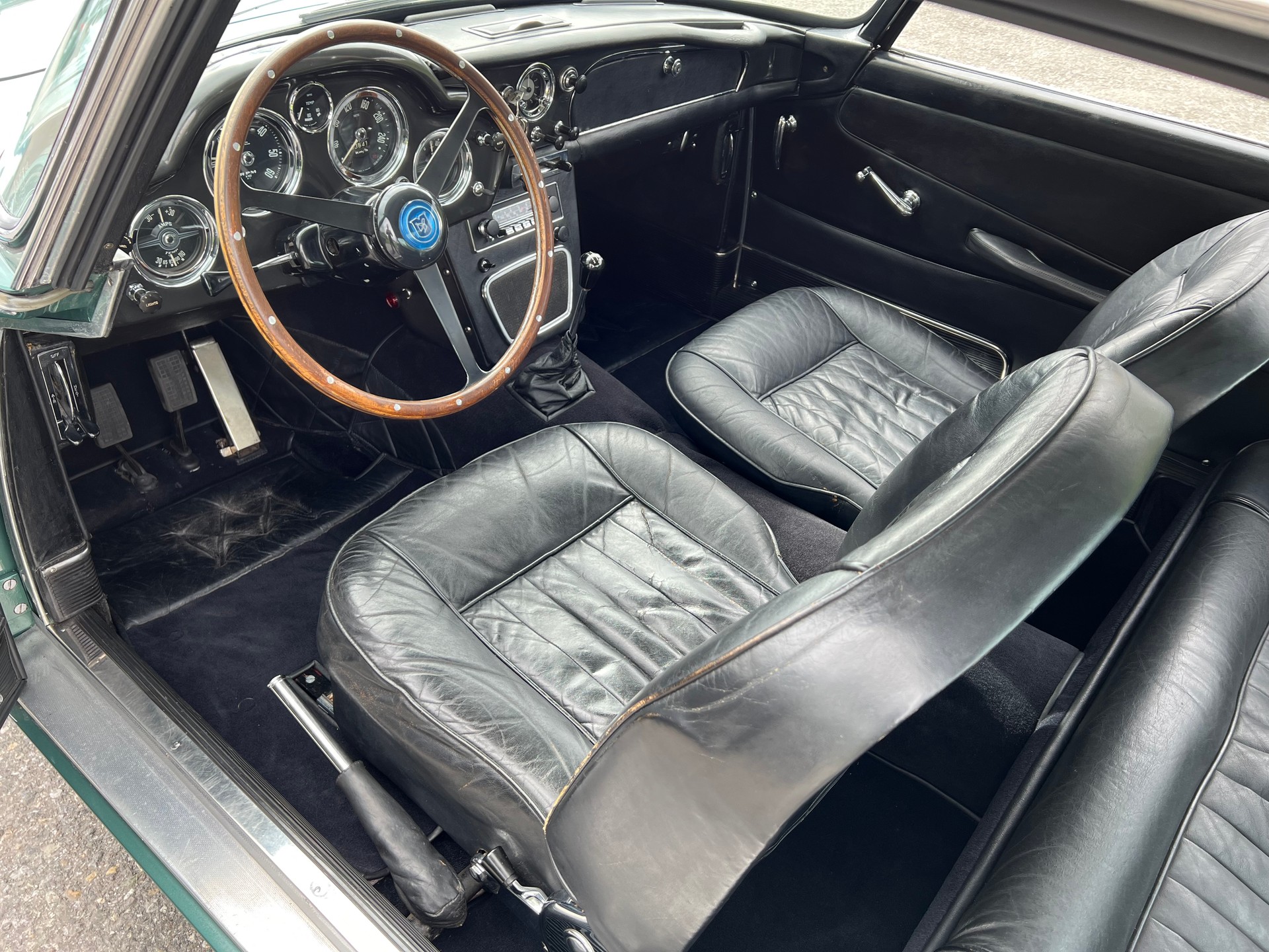ASTON MARTIN DB4 Superleggera Serie 1-image-8