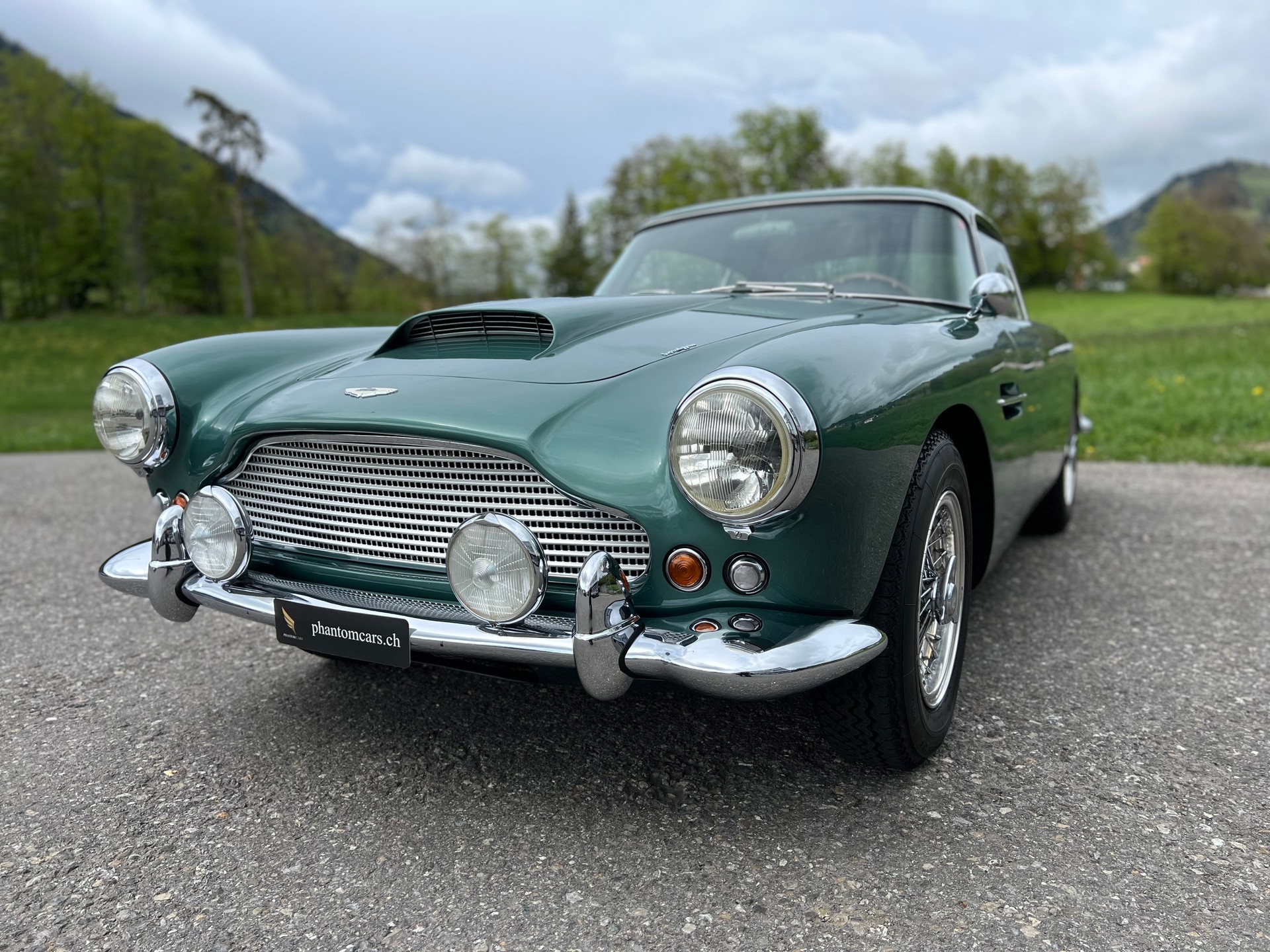 ASTON MARTIN DB4 Superleggera Serie 1-image-21