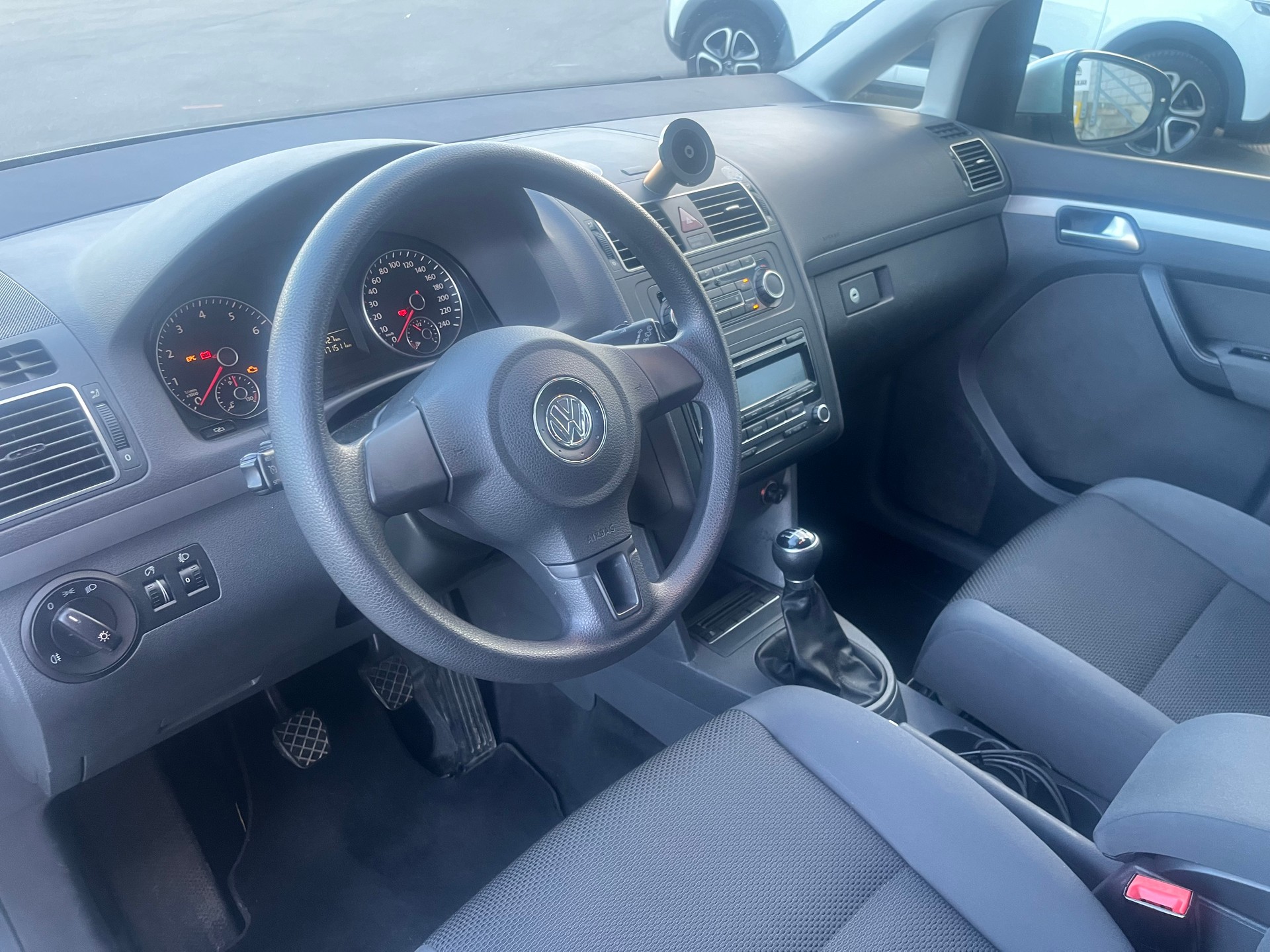 VW Touran 1.4 TSI Comfortline-image-6