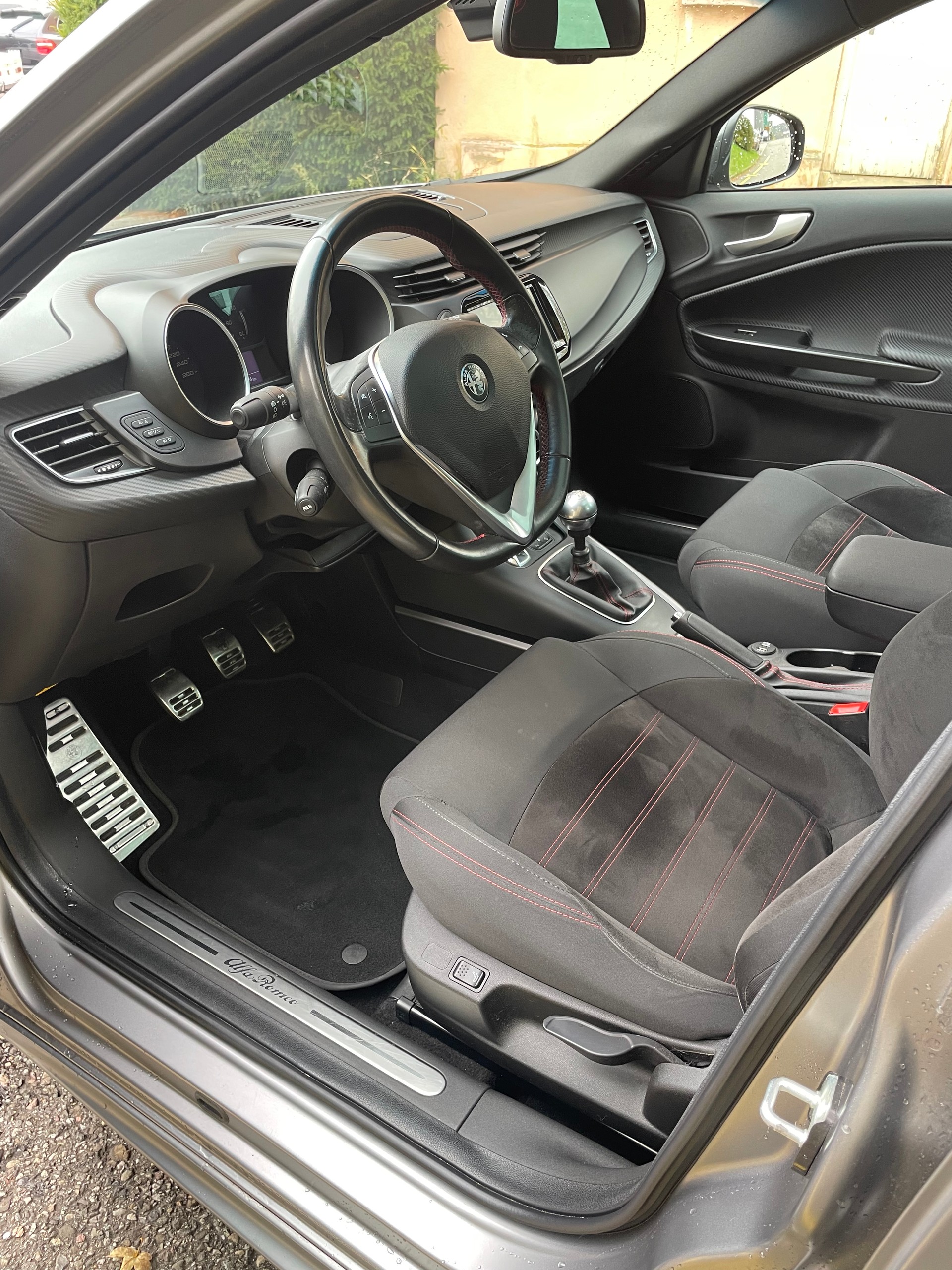 ALFA ROMEO Giulietta 1.4 T MultiAir Sport-image-9