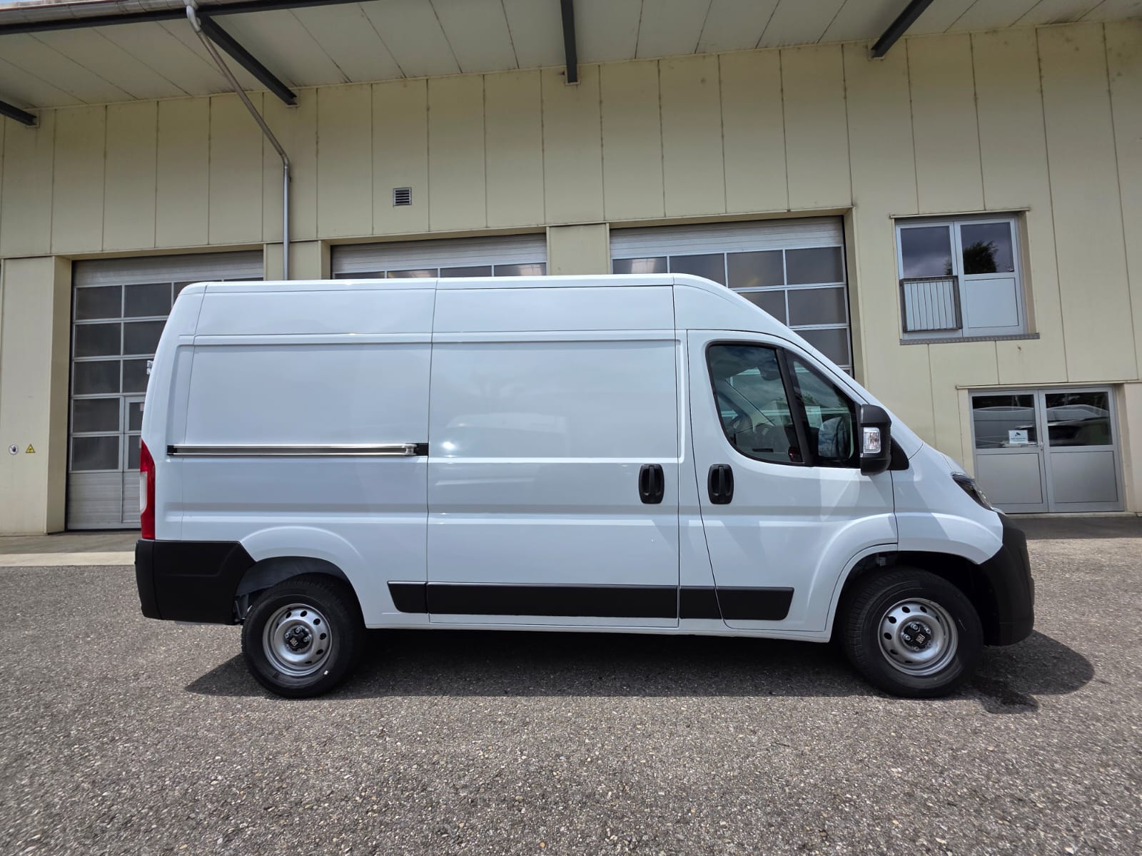 FIAT Ducato 290 33 L2 H2 2.2 Multijet MY 24-image-4