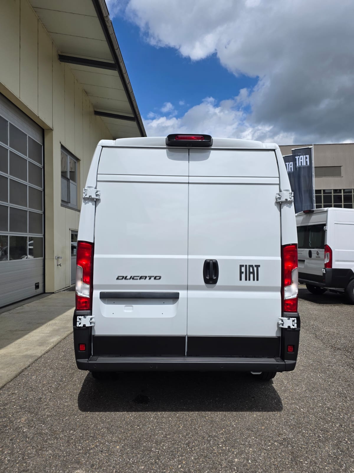 FIAT Ducato 290 33 L2 H2 2.2 Multijet MY 24-image-8