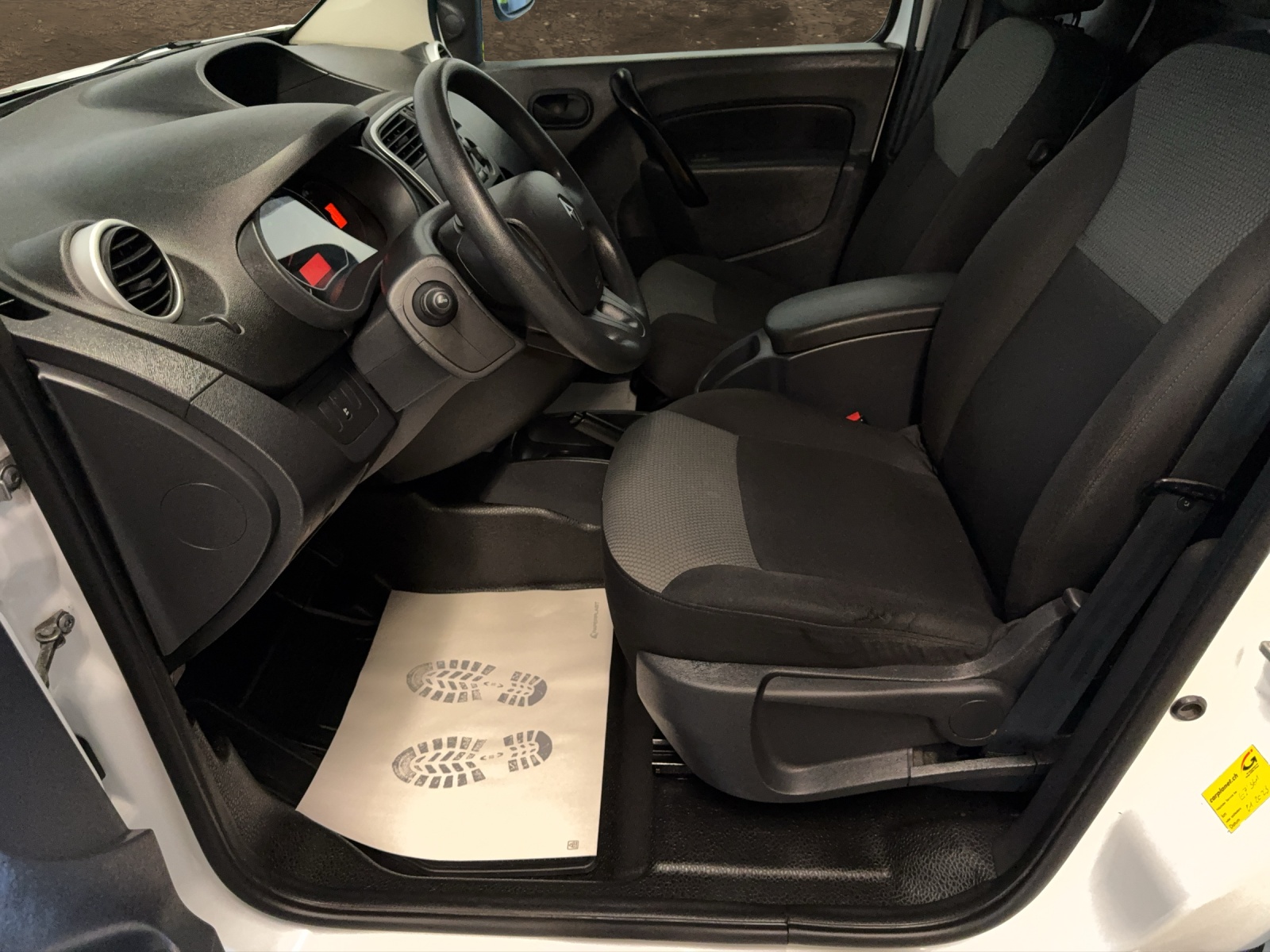 RENAULT RENAULT Kangoo Maxi Z.E. 33 R60 Business 2 Plätze-image-7