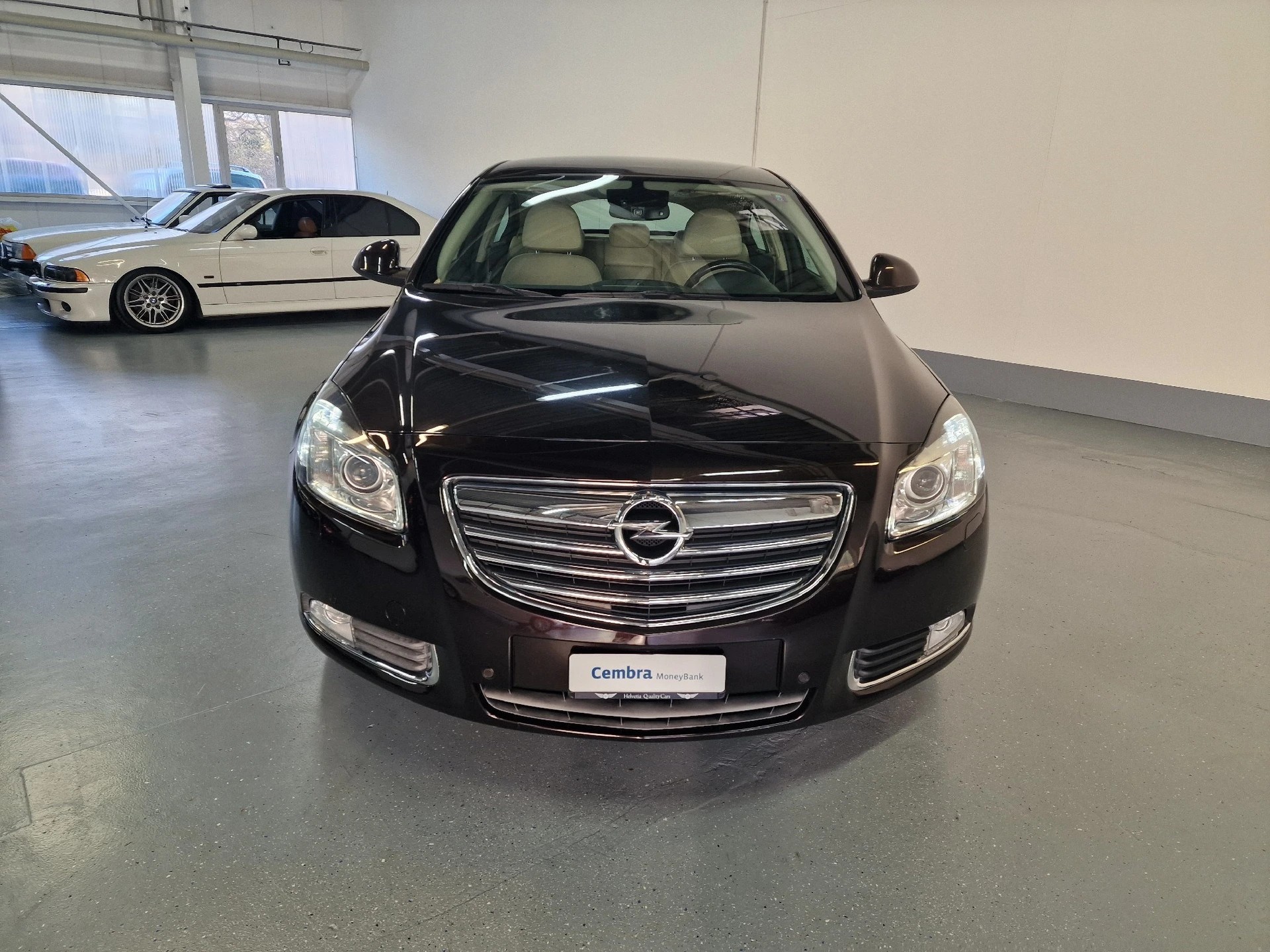 OPEL Insignia 2.0 CDTI Edition 4WD Automatic-image-3