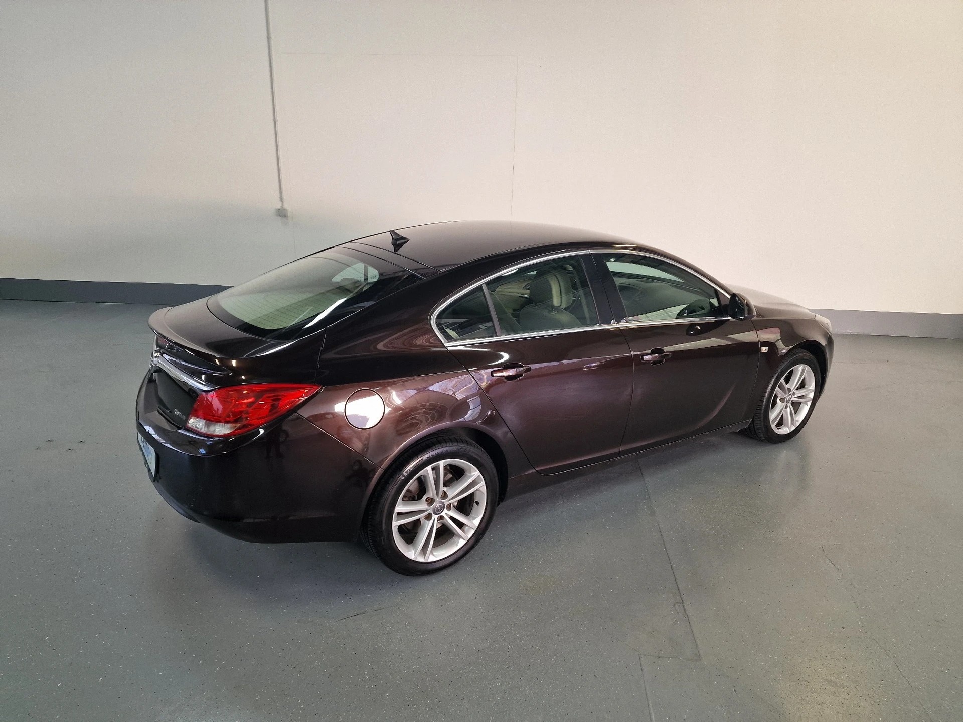 OPEL Insignia 2.0 CDTI Edition 4WD Automatic-image-5